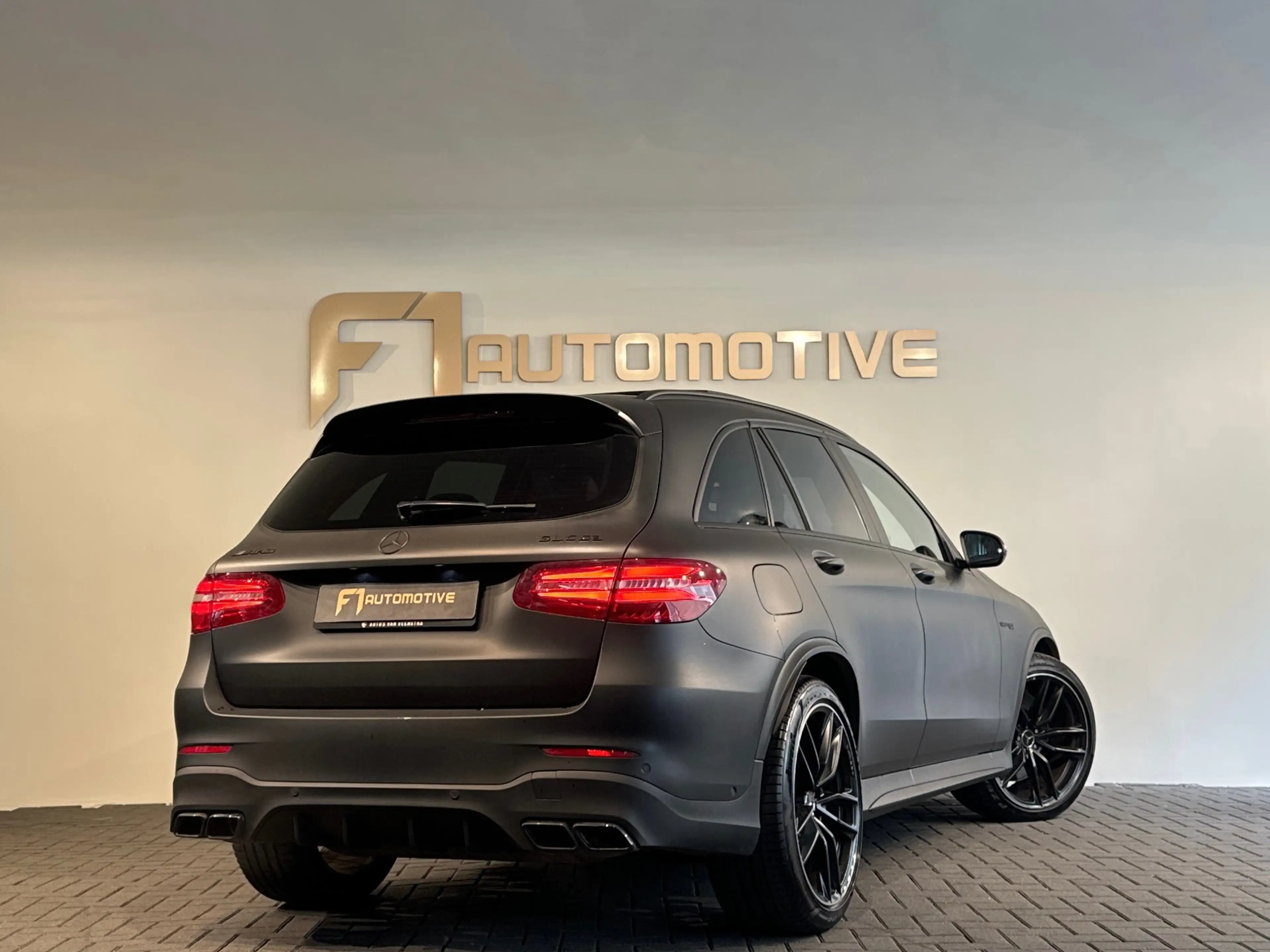 Mercedes-Benz GLC 63 AMG 4MATIC+ Pano|Sfeer|Burmester — photo 3