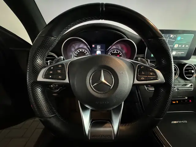 Mercedes-Benz GLC view 12