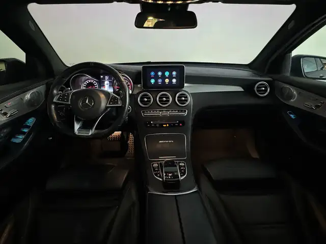 Mercedes-Benz GLC view 4
