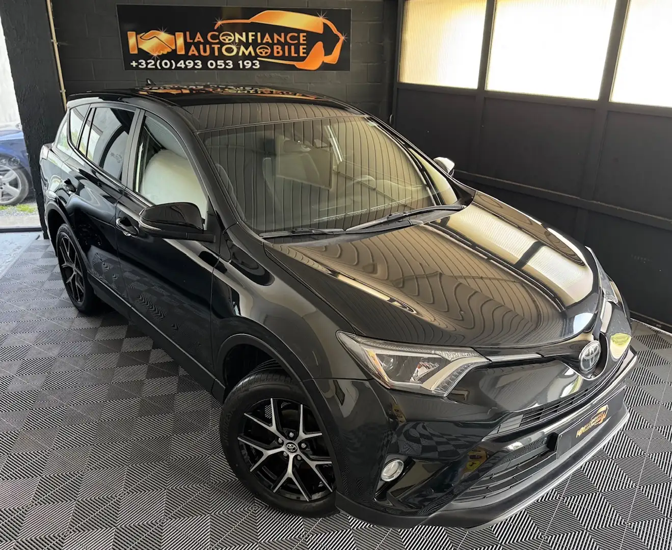 Toyota RAV 4 RAV4 2.0i AWD 1er propriétaire garantie 12 mois Noir - 1
