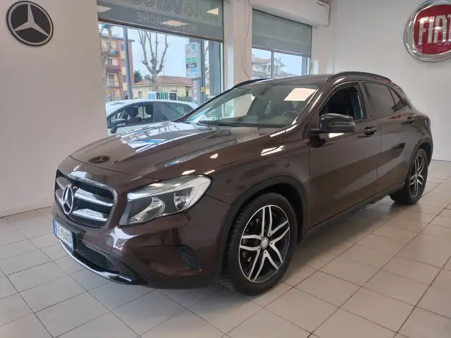 Mercedes-Benz GLA 220 d Enduro 4matic 177cv *** CAMBIO AUTOMATICO***