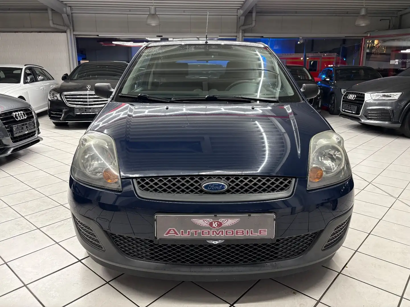 Ford Fiesta Basis 1.3 KLIMA Blau - 2