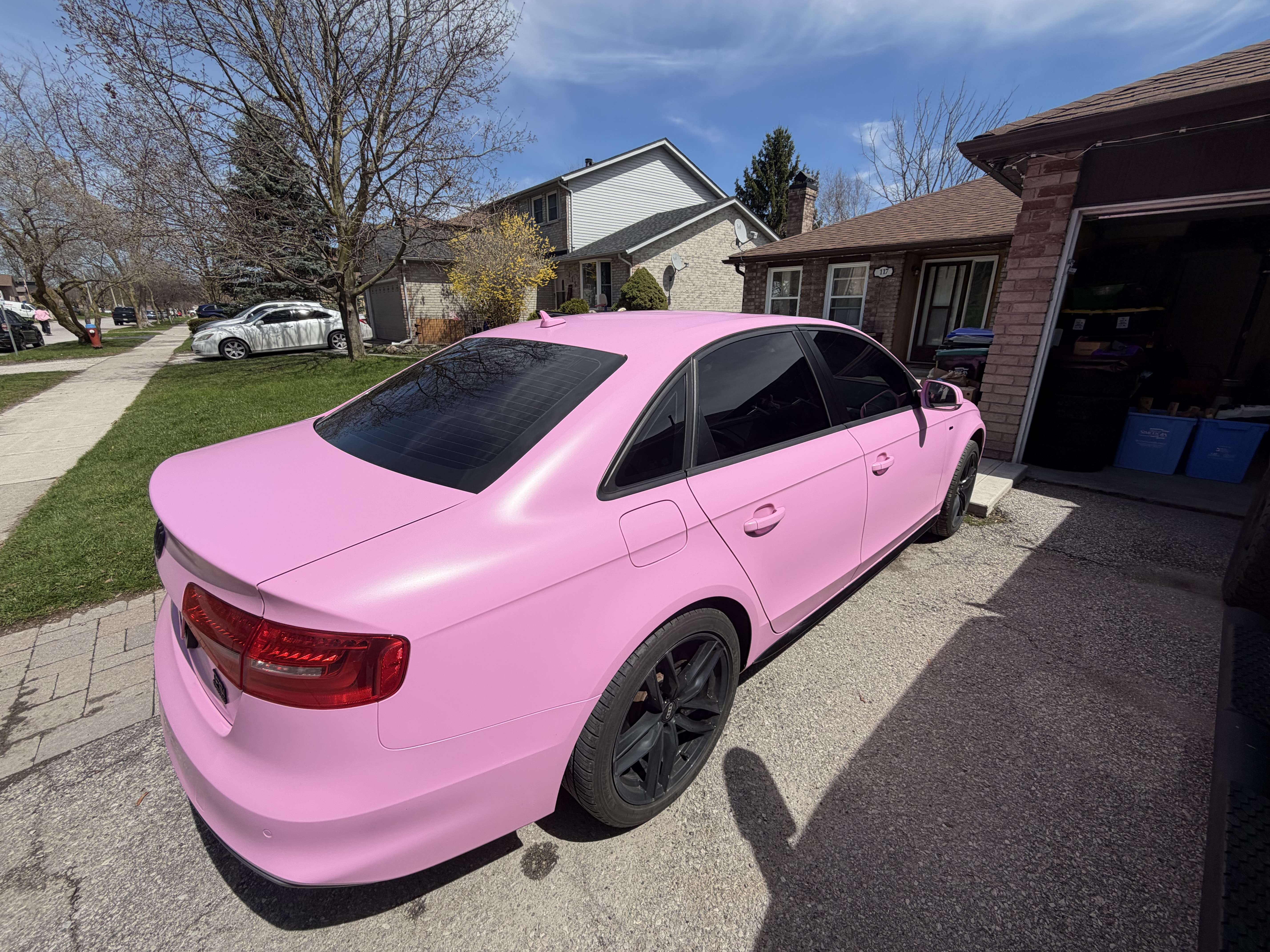 2016 Audi A4 alt 2