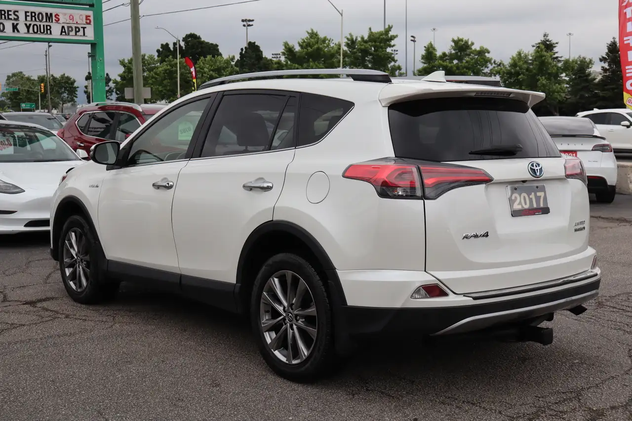 Toyota RAV 4 снимка Toyota RAV 4