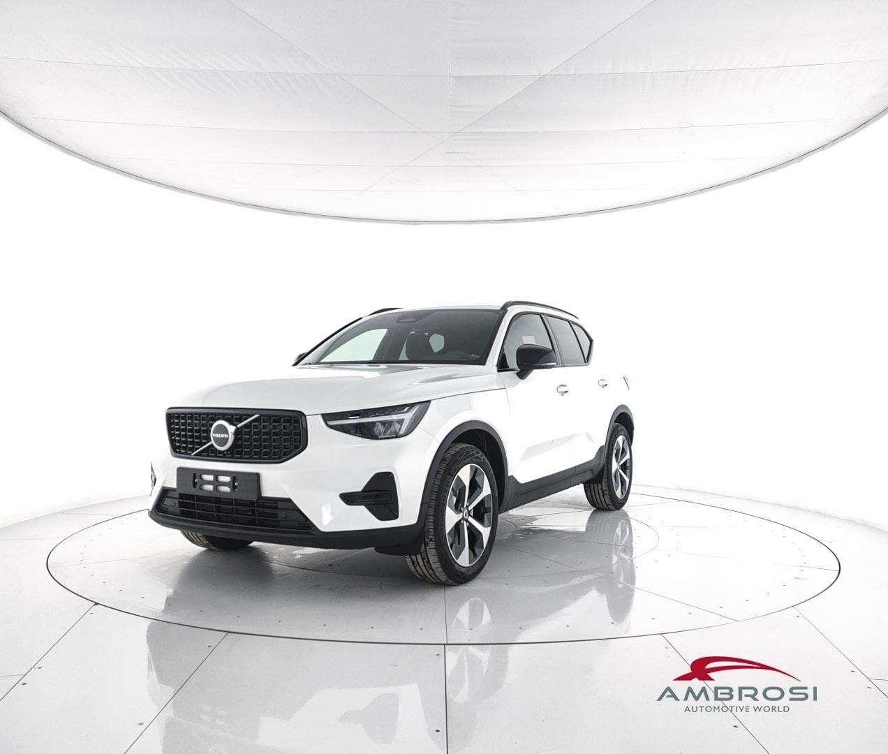 Volvo XC40 2026