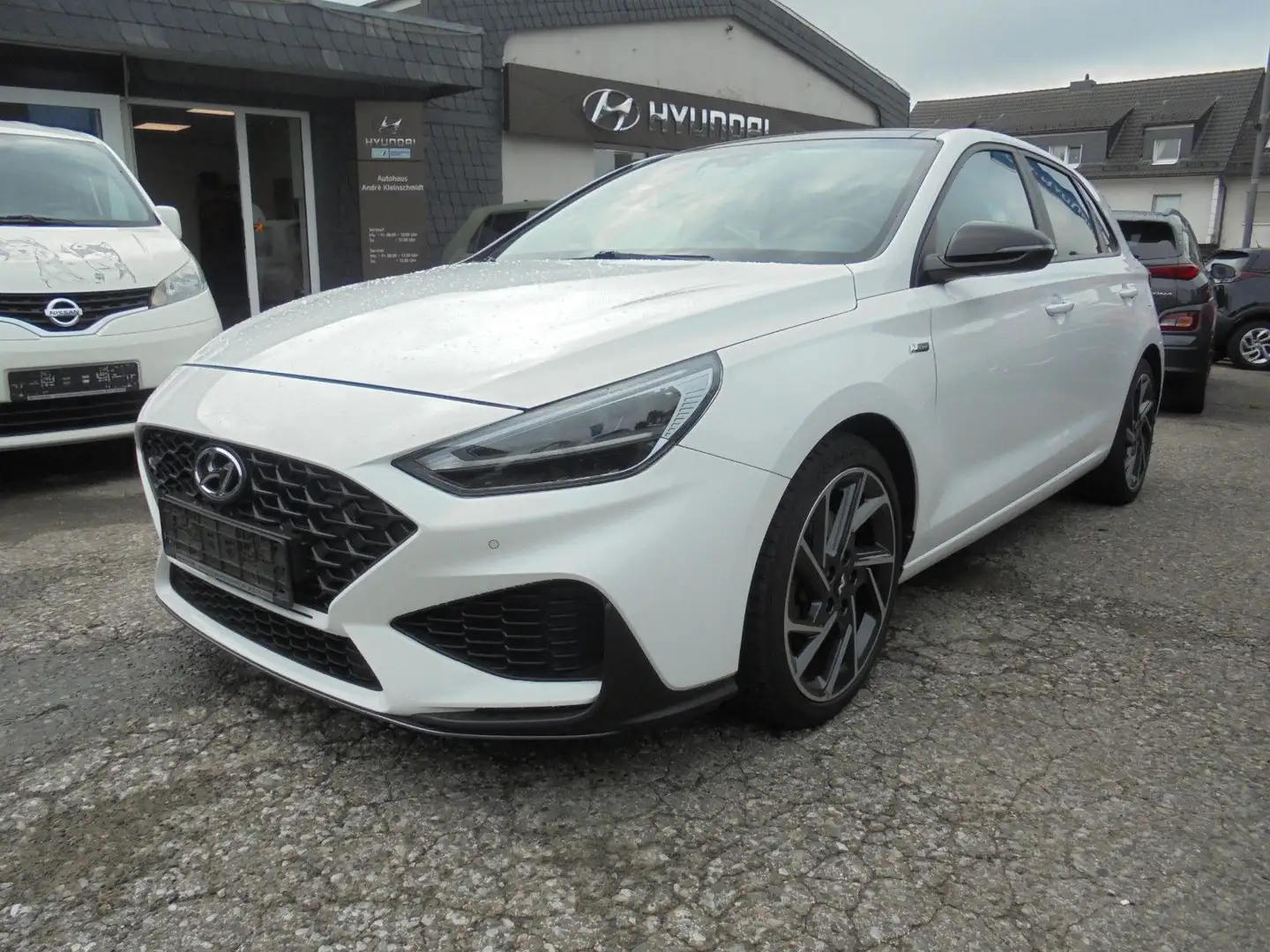 Hyundai i30 1.5 N Line Mild-Hybrid GARANTIE 06/2029 PANO Weiß - 1