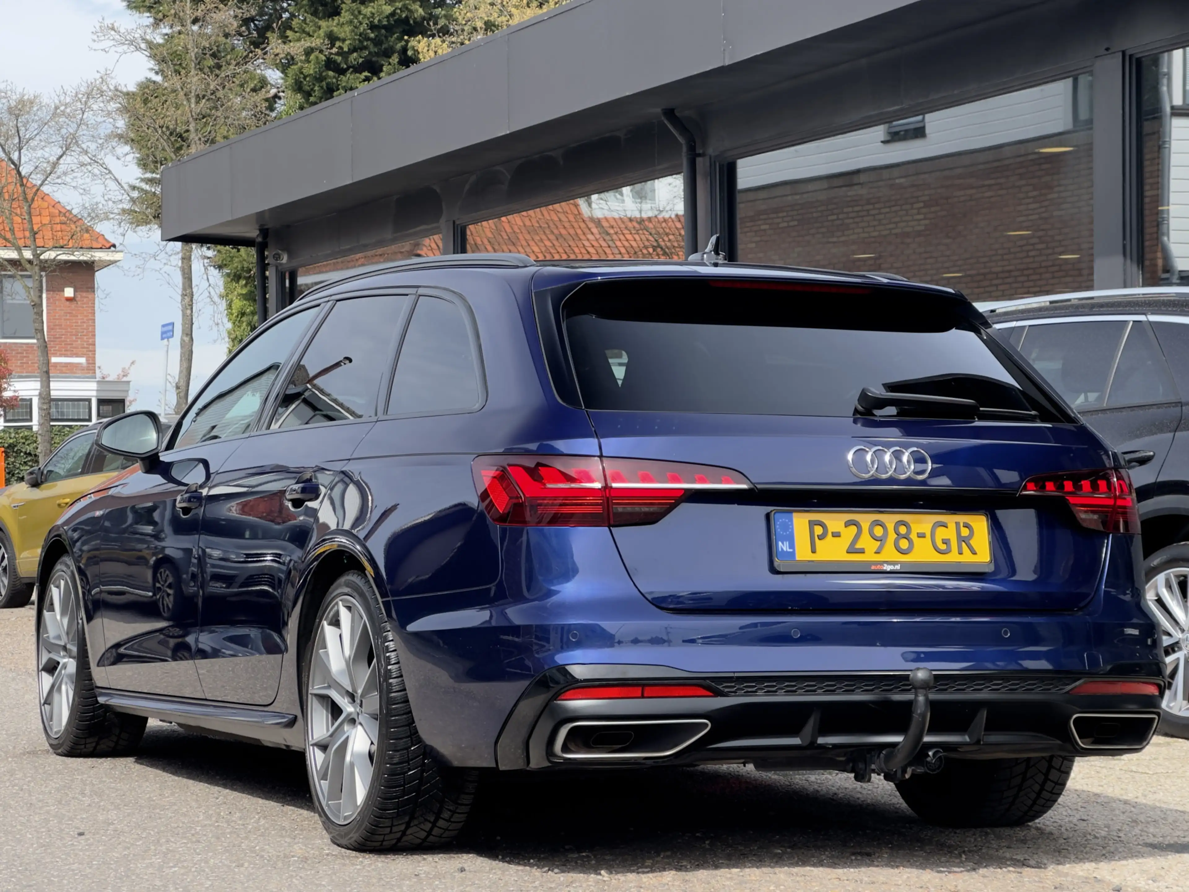Audi A4 Avant QUATTRO S-LINE ACTIE! BETAAL NU 50% 14950 DE — photo 3