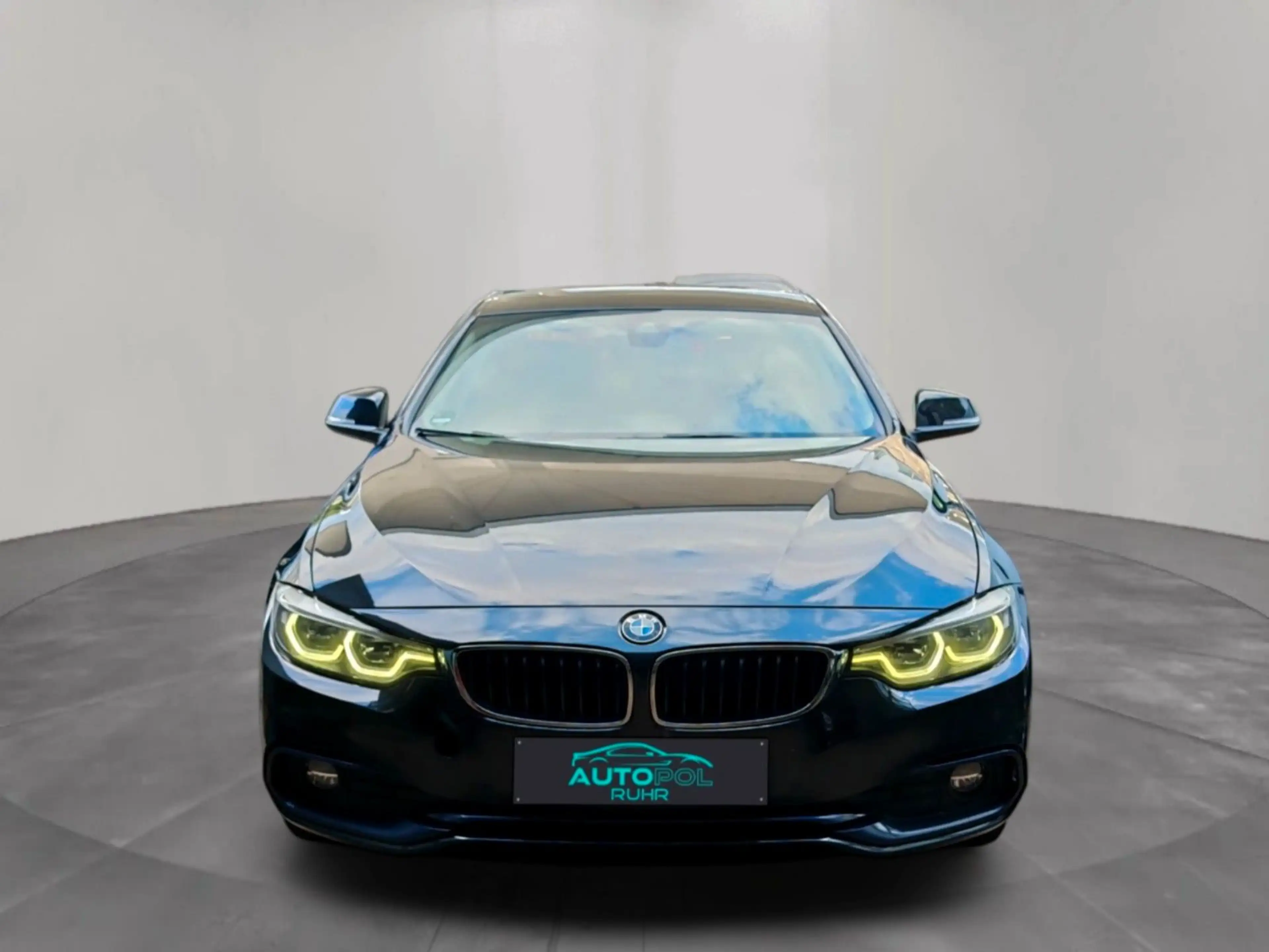 BMW 420 d Coupe Sport Line LED Leder PDC — photo 9