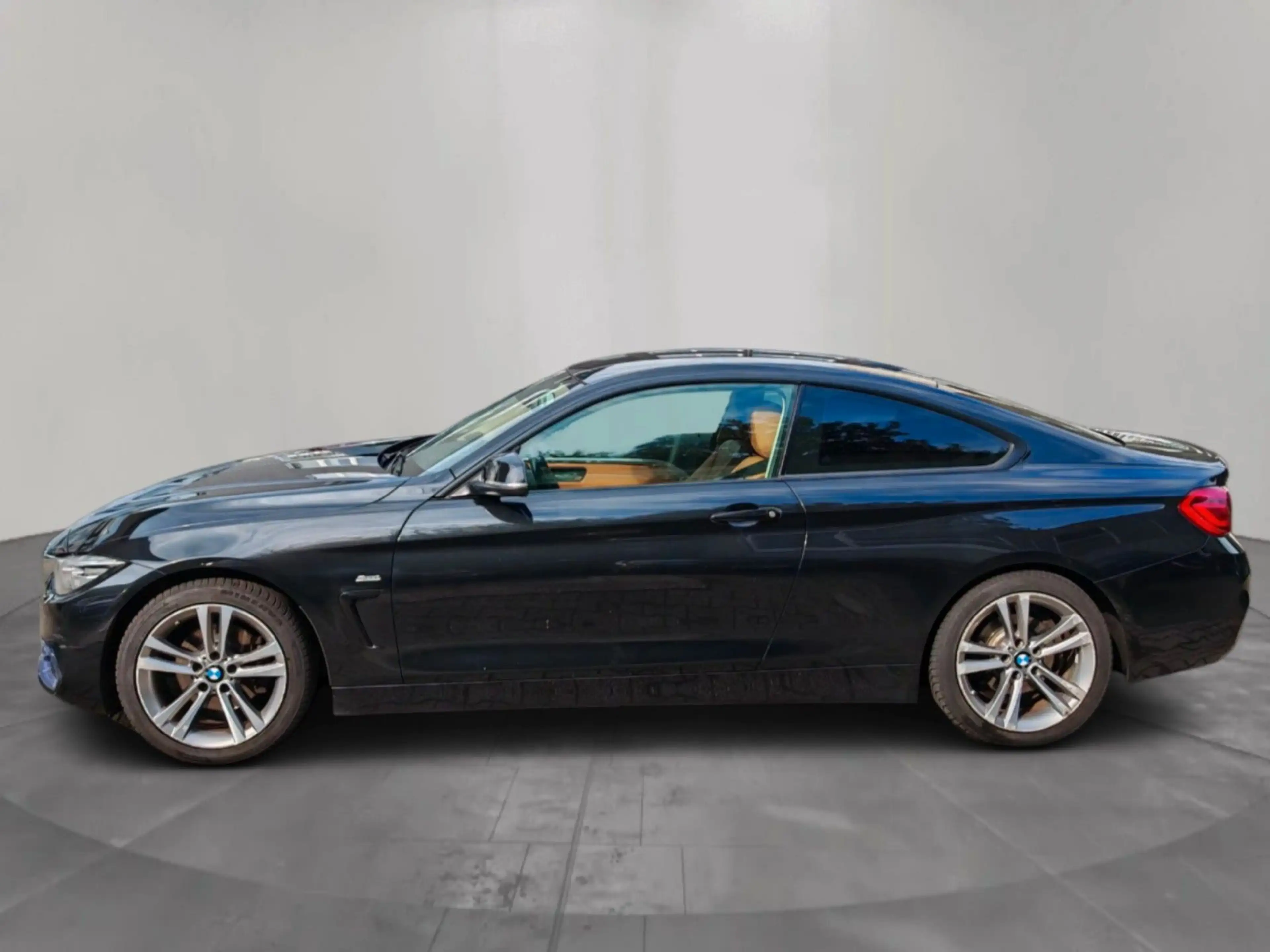 BMW 420 d Coupe Sport Line LED Leder PDC — photo 2