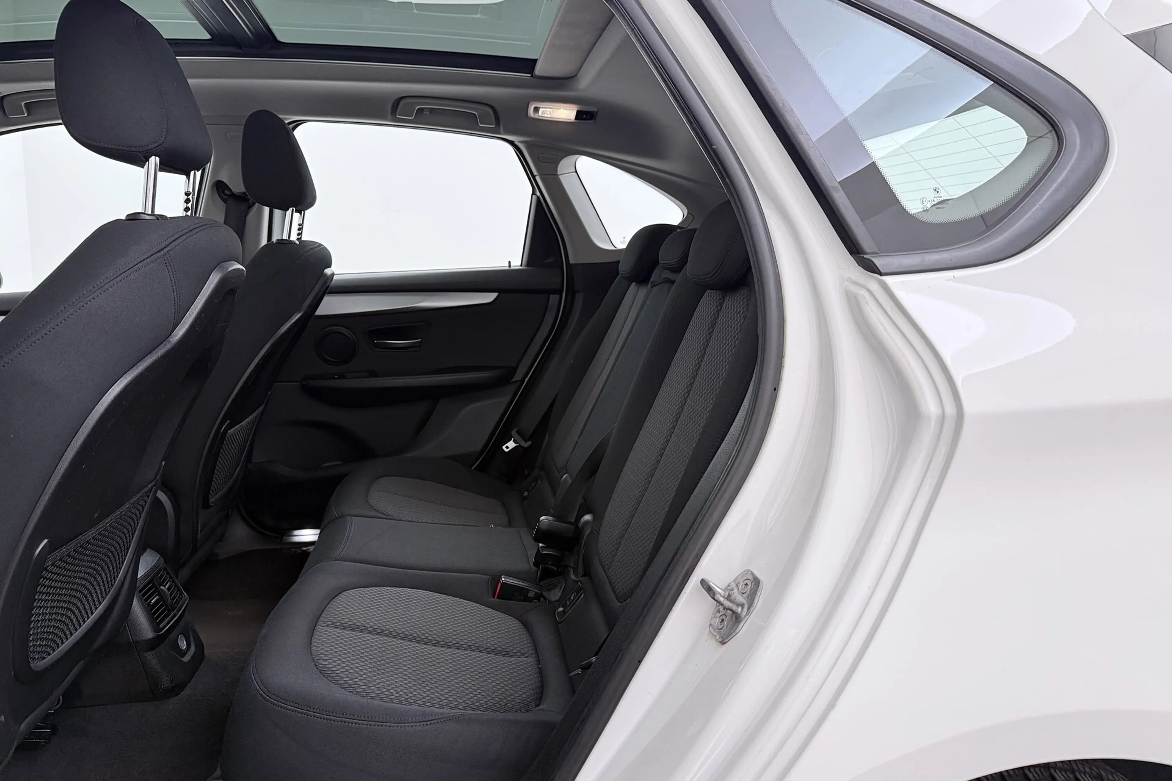 BMW 218 2-serie Active Tourer 218i Luxury | Trekhaak | Pan — photo 18