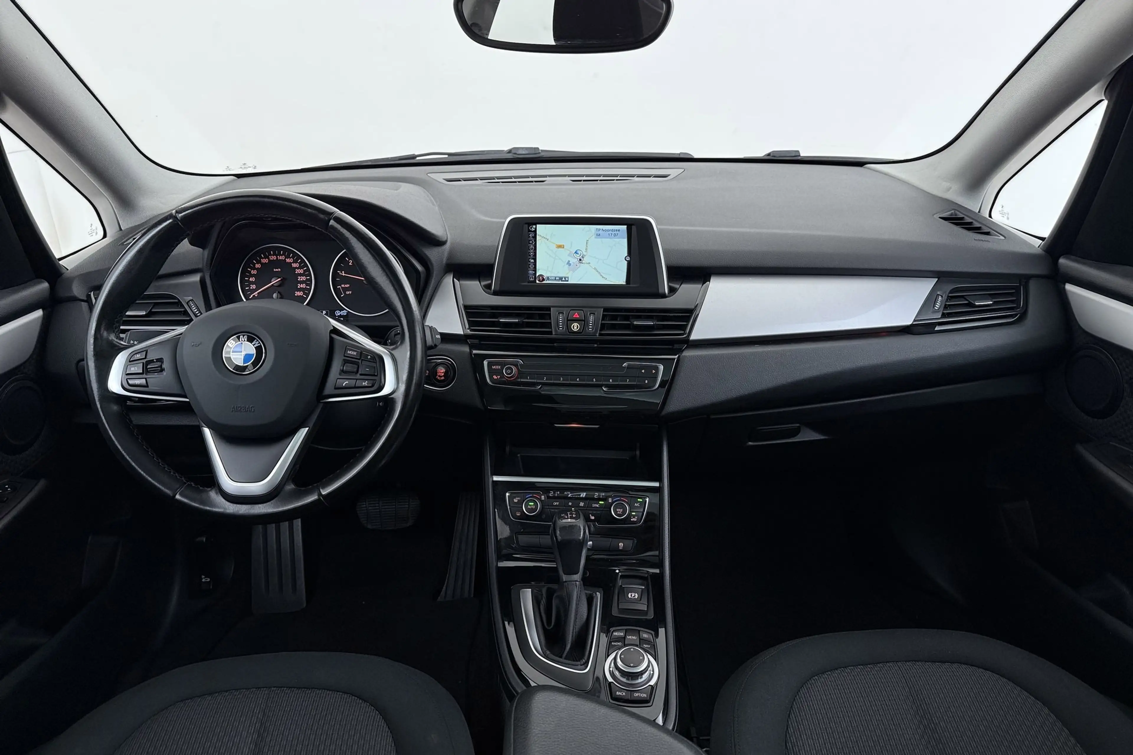 BMW 218 2-serie Active Tourer 218i Luxury | Trekhaak | Pan — photo 8