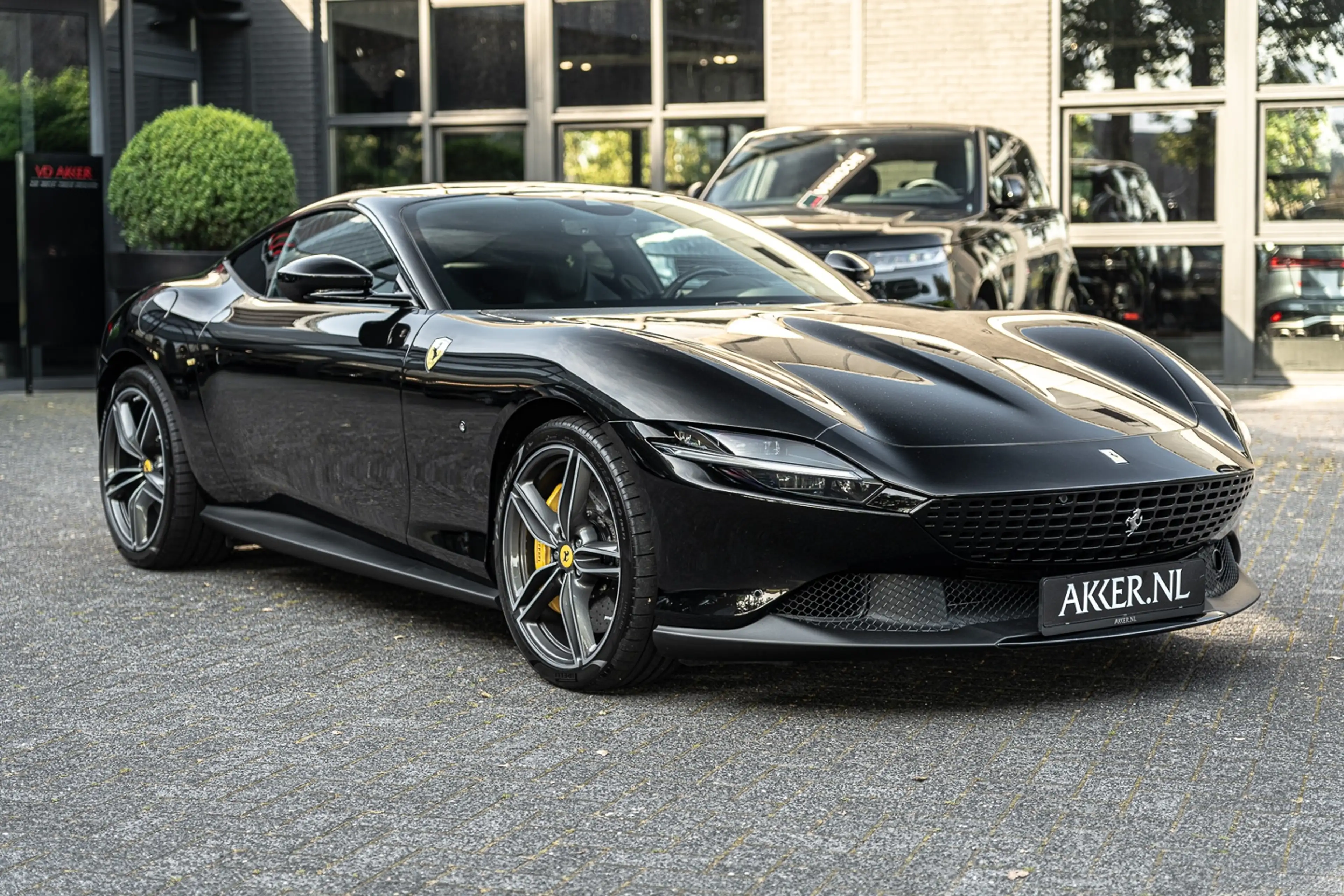 Ferrari Roma 3.9-V8 Carbon + LED Stuur | Stoelventilatie | Carb — photo 19