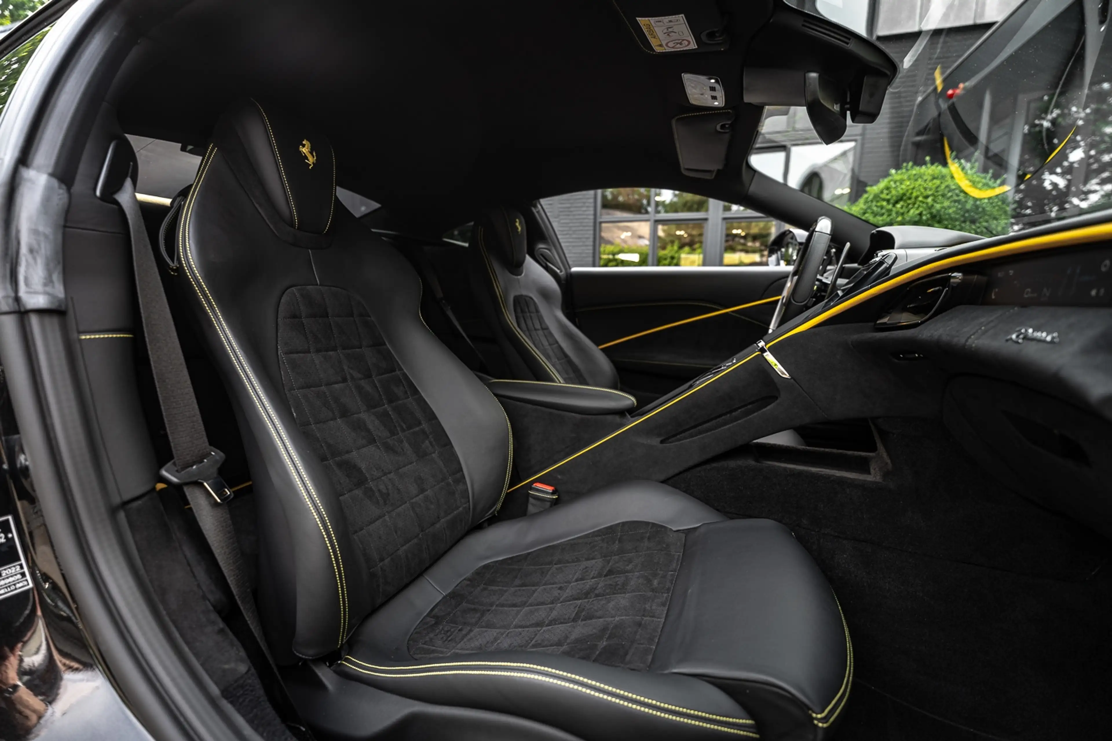 Ferrari Roma 3.9-V8 Carbon + LED Stuur | Stoelventilatie | Carb — photo 4