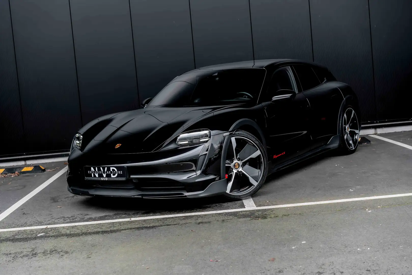 Porsche Taycan SportTurismo 4S | SportChrono | Glassroof | Headup Zwart - 1