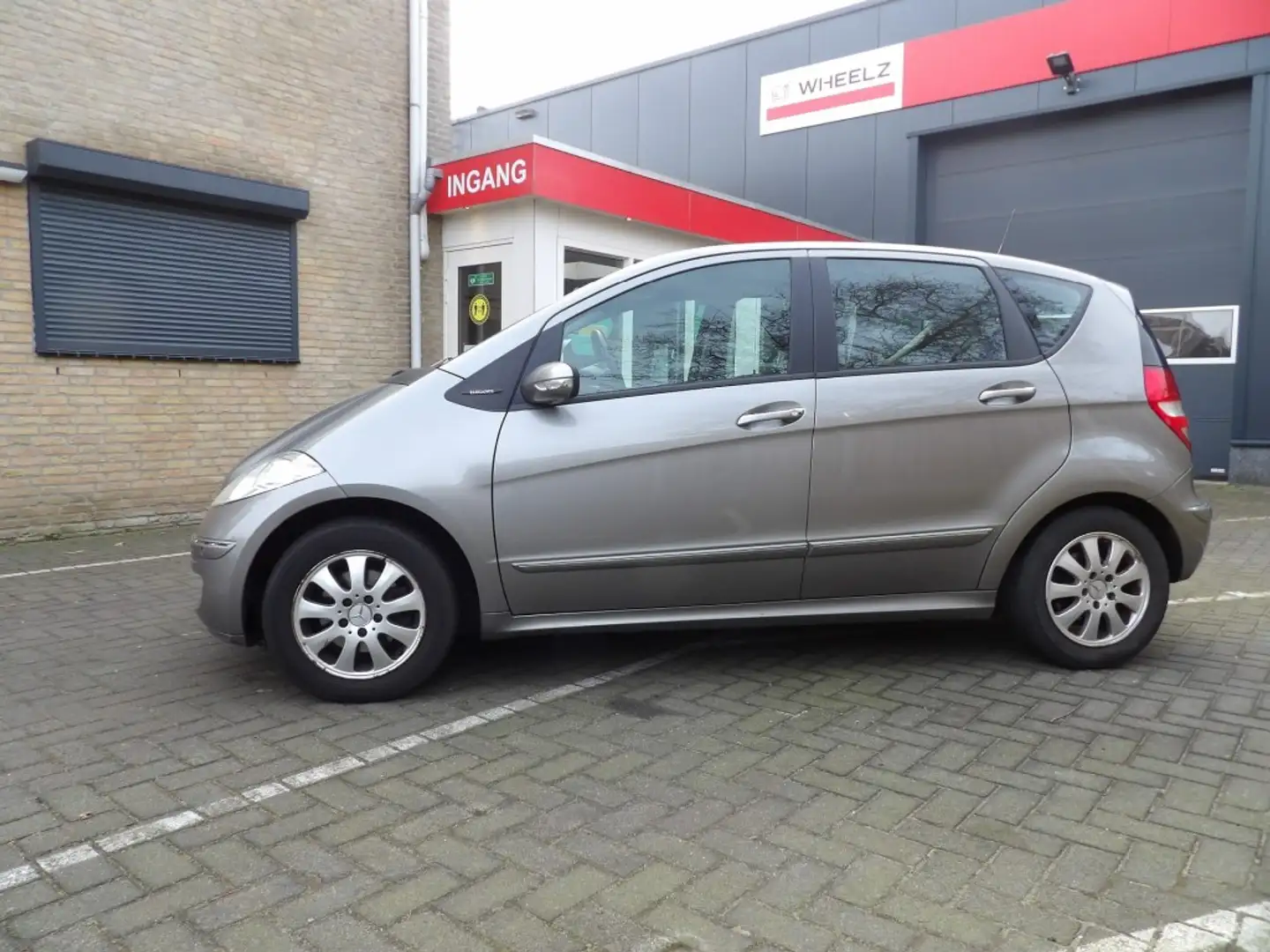 Mercedes-Benz A 180 180CDI Classic Grijs - 2