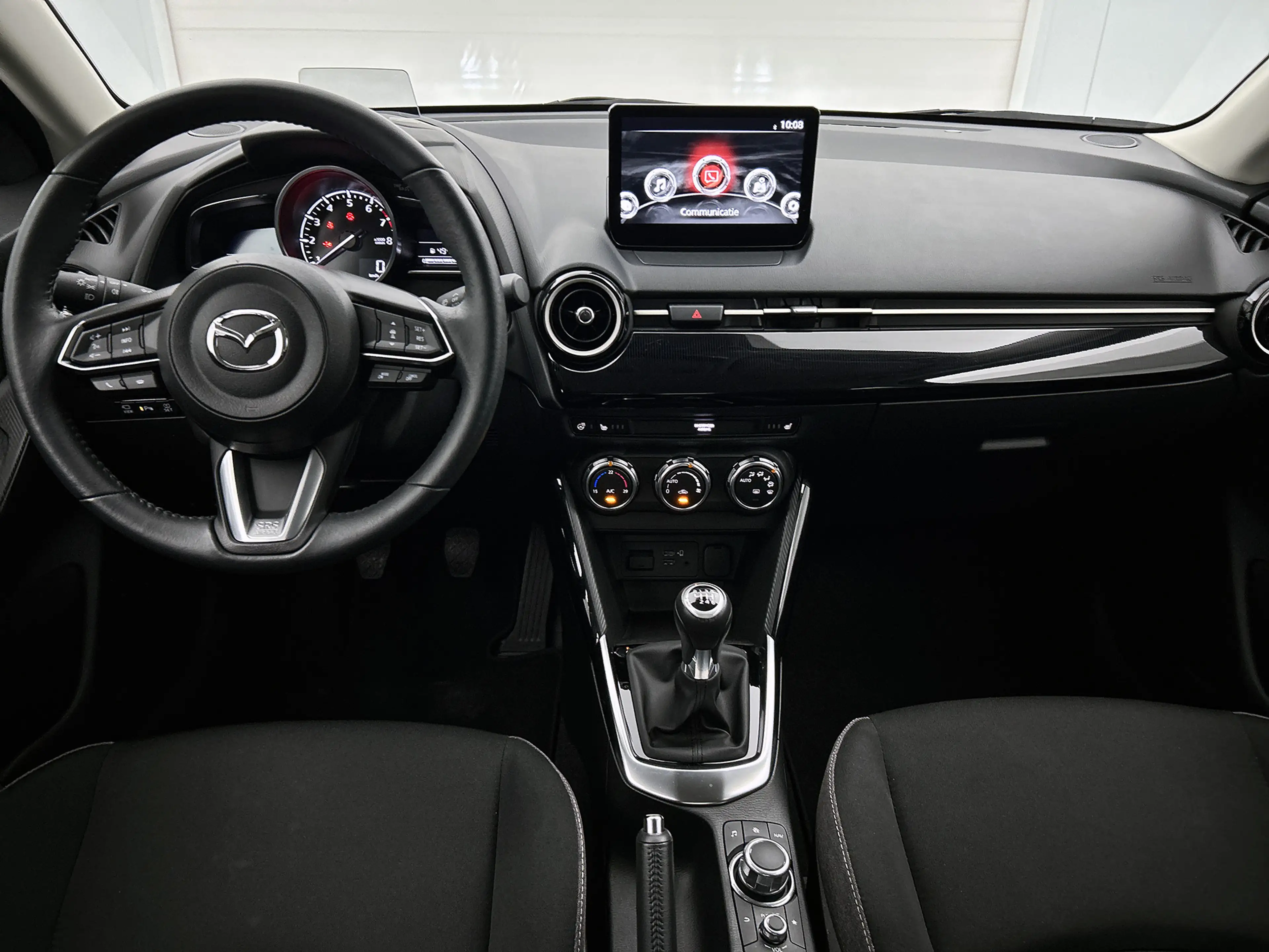 Mazda 2 1.5 e-SkyActiv-G 90 Exclusive-Line | 360 camera | — photo 4