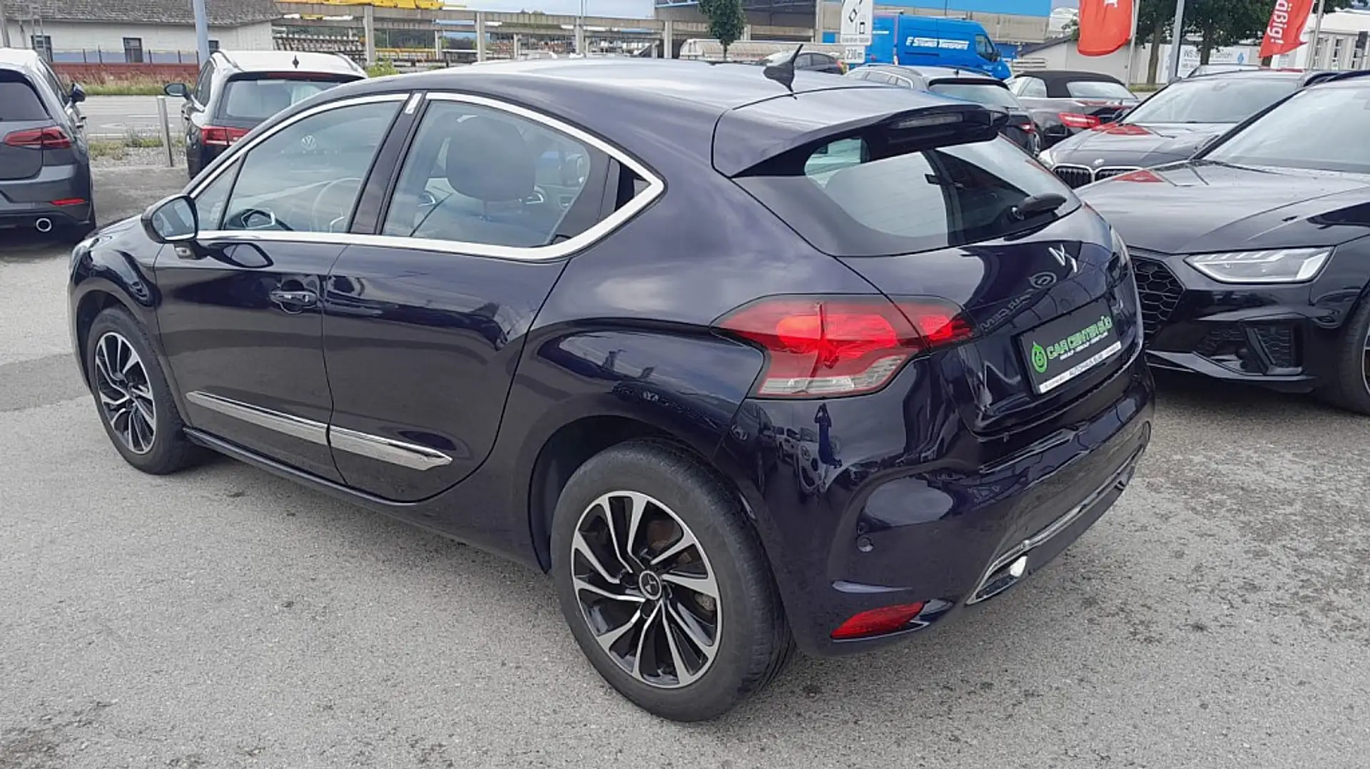 DS Automobiles DS 4 PureTech 130 S&S Azul - 2