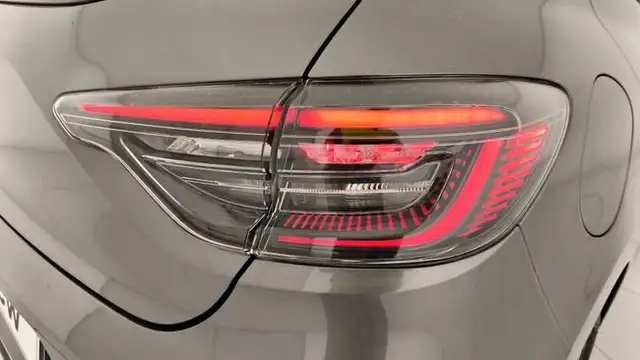 Renault Clio view 9