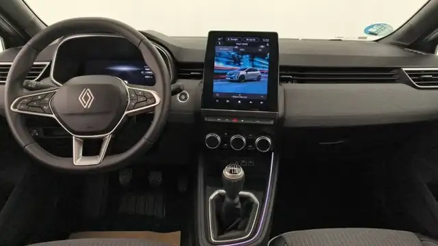 Renault Clio view 8