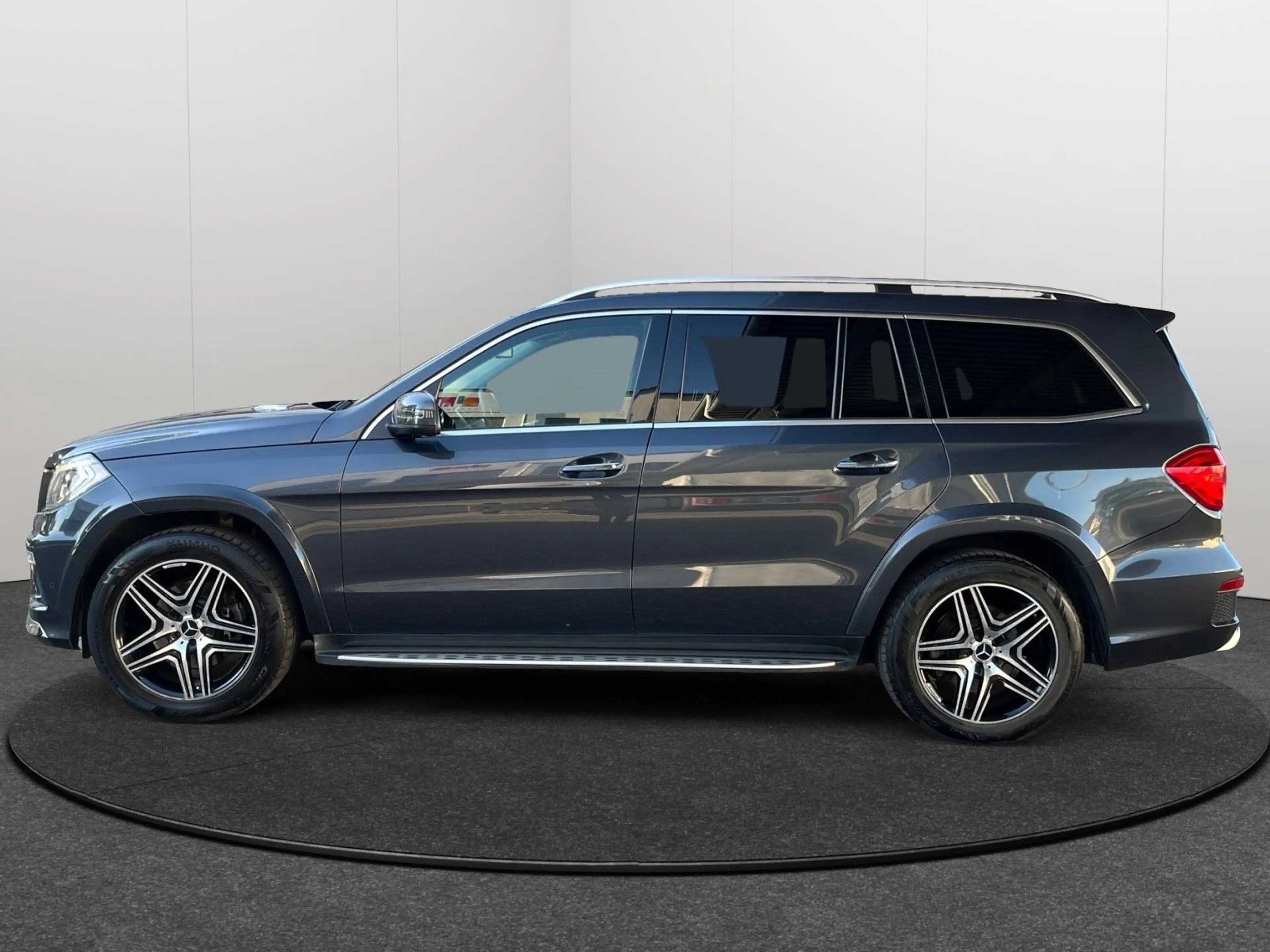 Mercedes-Benz GL 450 4-Matic AMG-Line/Pano/Leder — photo 4