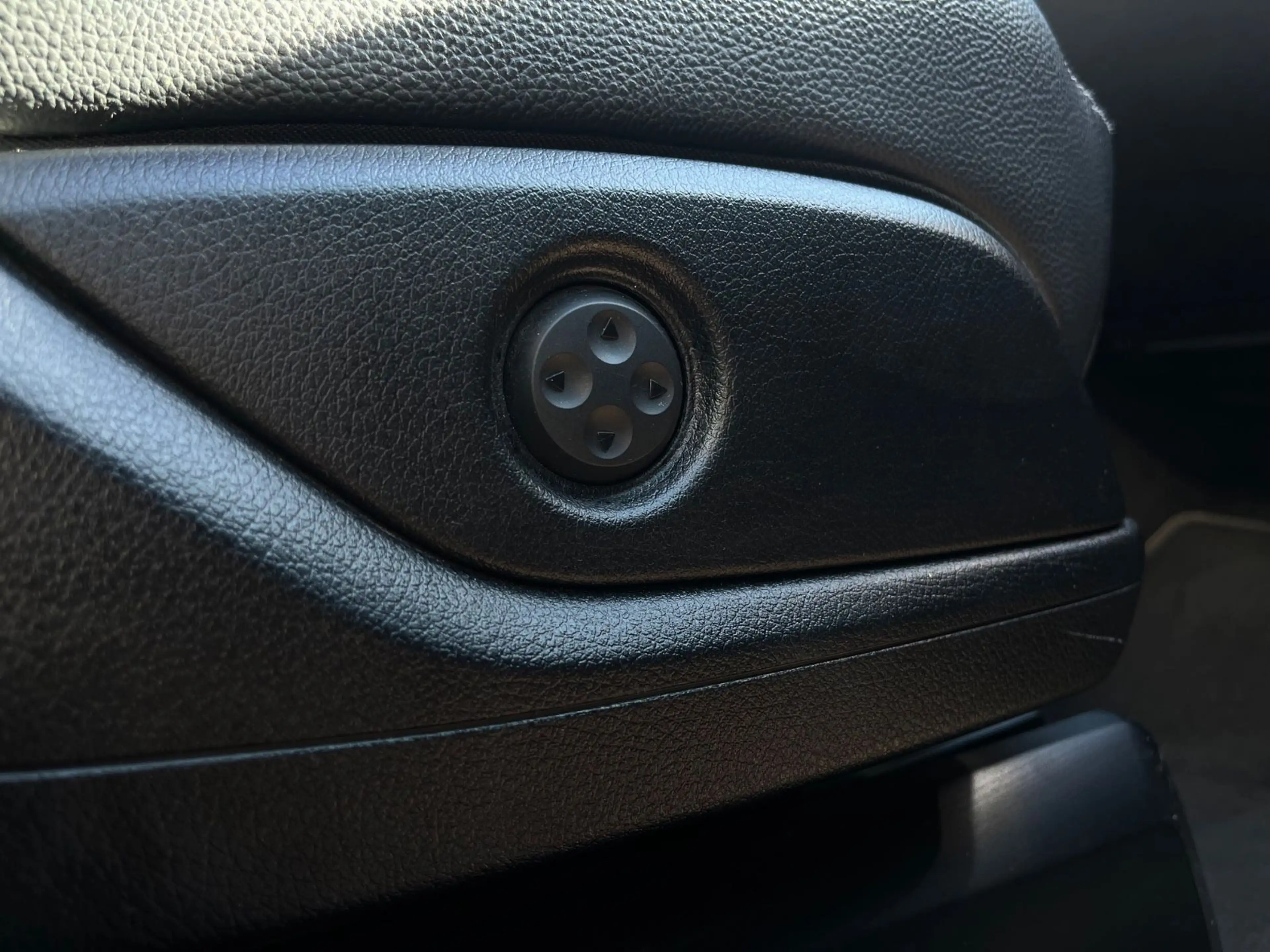 Mercedes-Benz GL 450 4-Matic AMG-Line/Pano/Leder — photo 15
