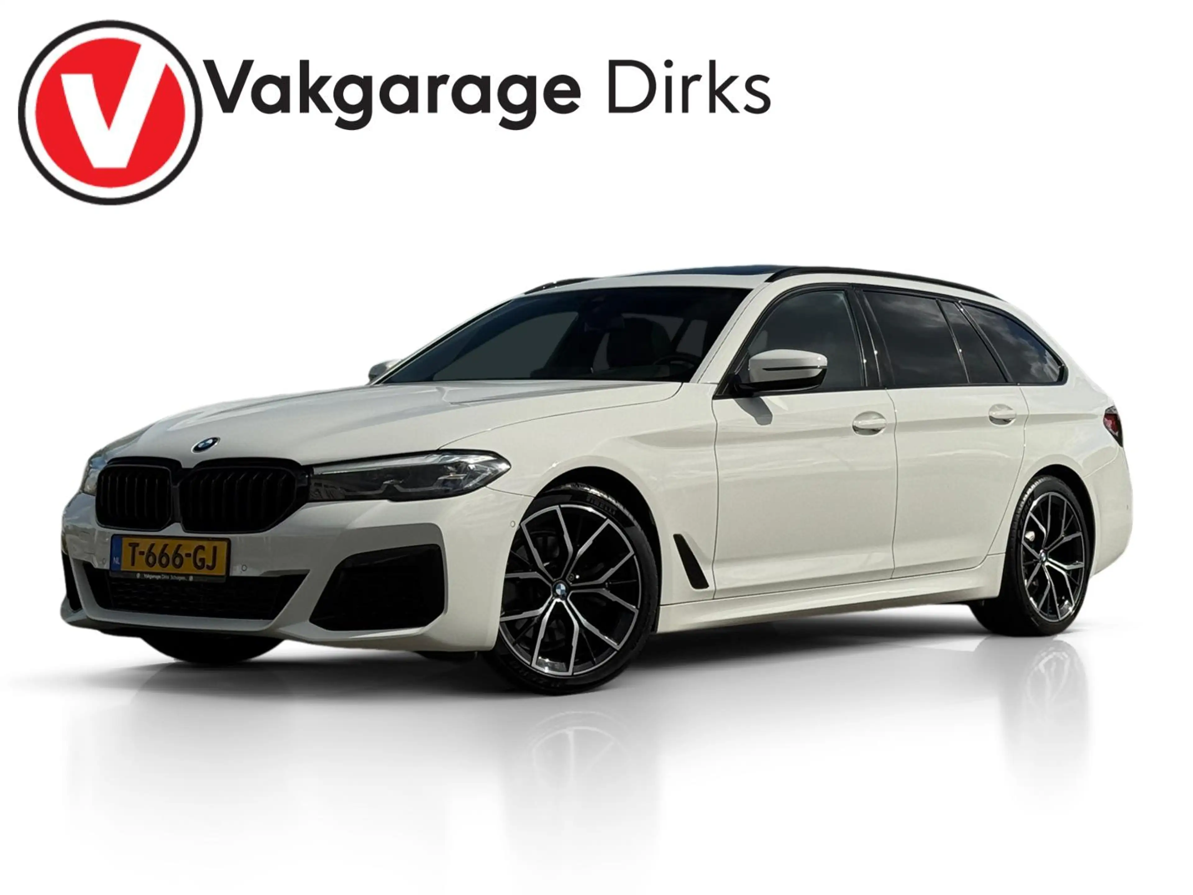 BMW 520 5-serie Touring 520i M-sport ✅ Pano ✅ Trekhaak ✅ L