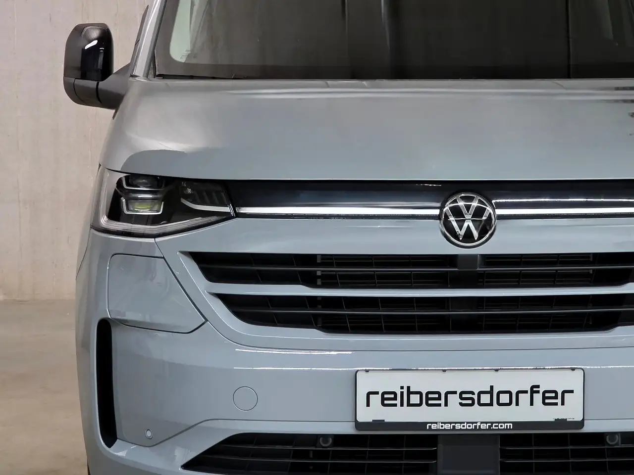 Volkswagen T7 Caravelle 2026 — фото 6