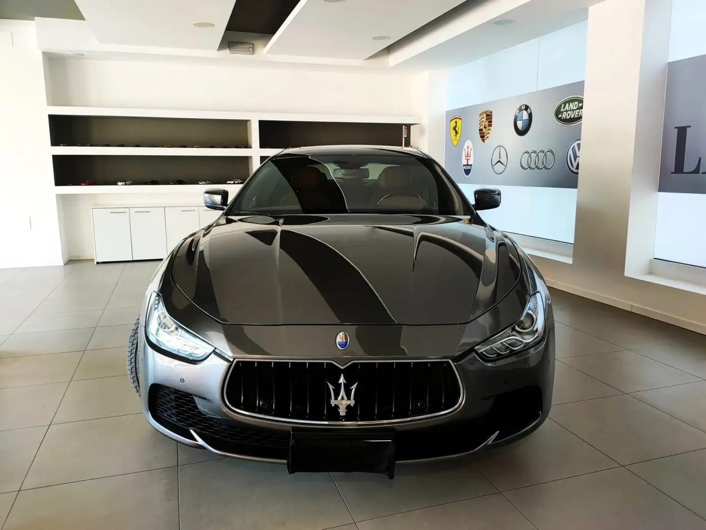 Maserati Ghibli 275 CV-Tetto-Pelle-Navi! STRAFULL! Grigio - 2