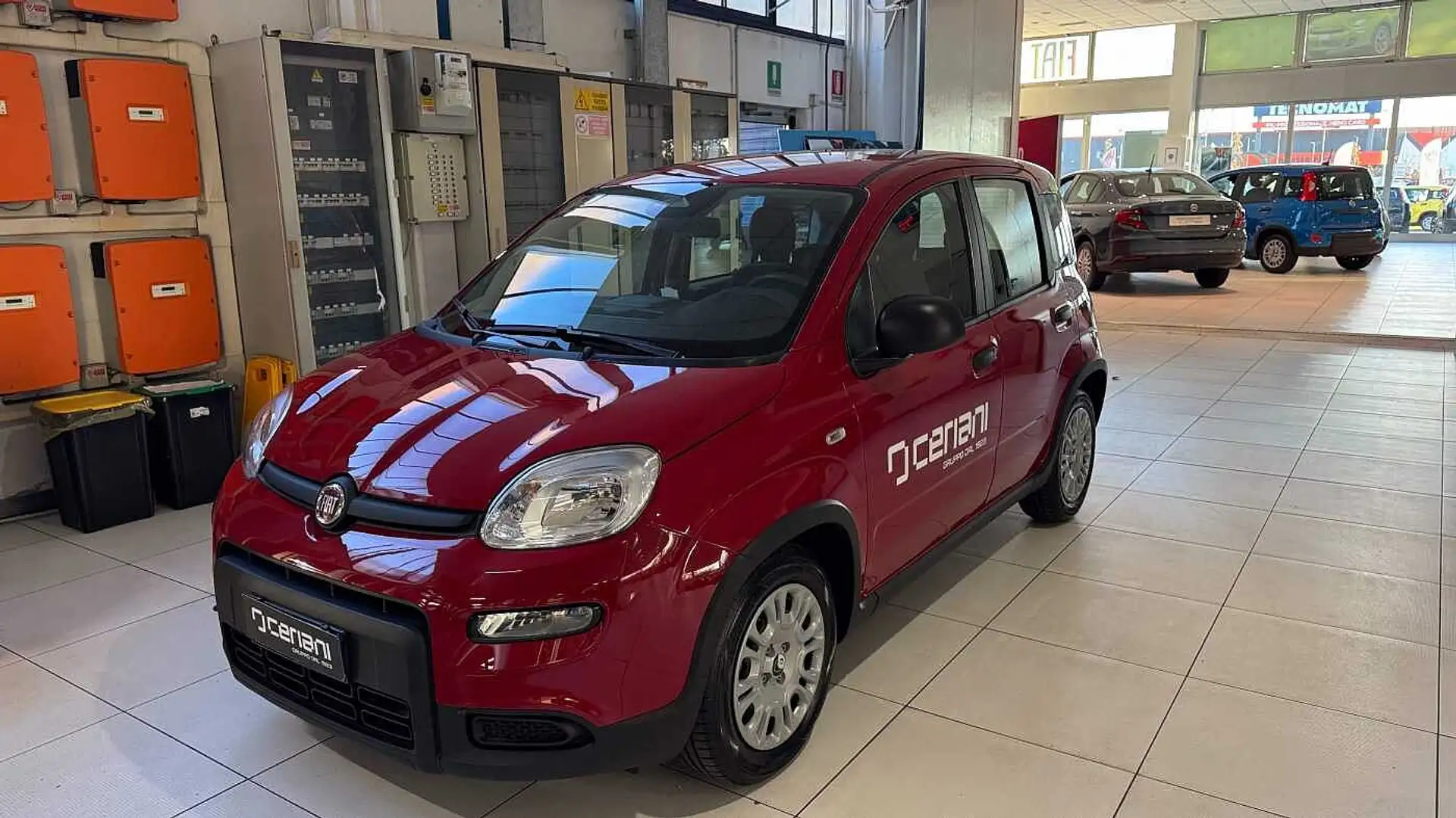 Fiat Panda 1.0 FireFly S&S Hybrid Rosso - 1