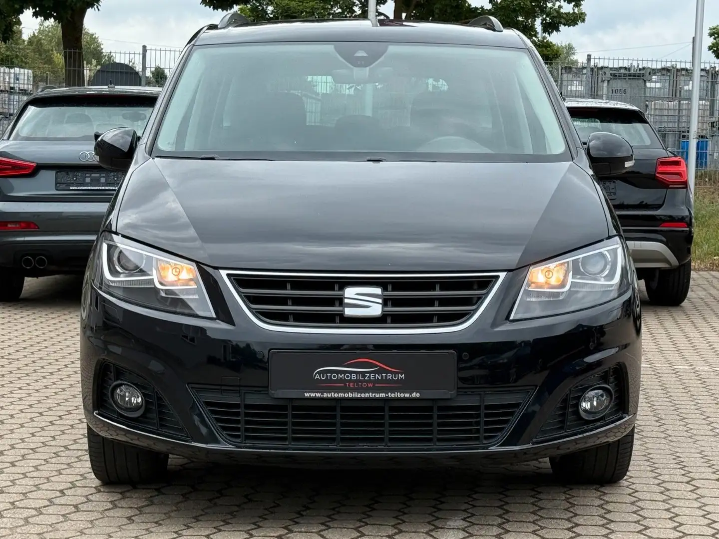SEAT Alhambra 2.0 TSI DSG Style 7-Sitzer *Navi Kamera Negro - 2