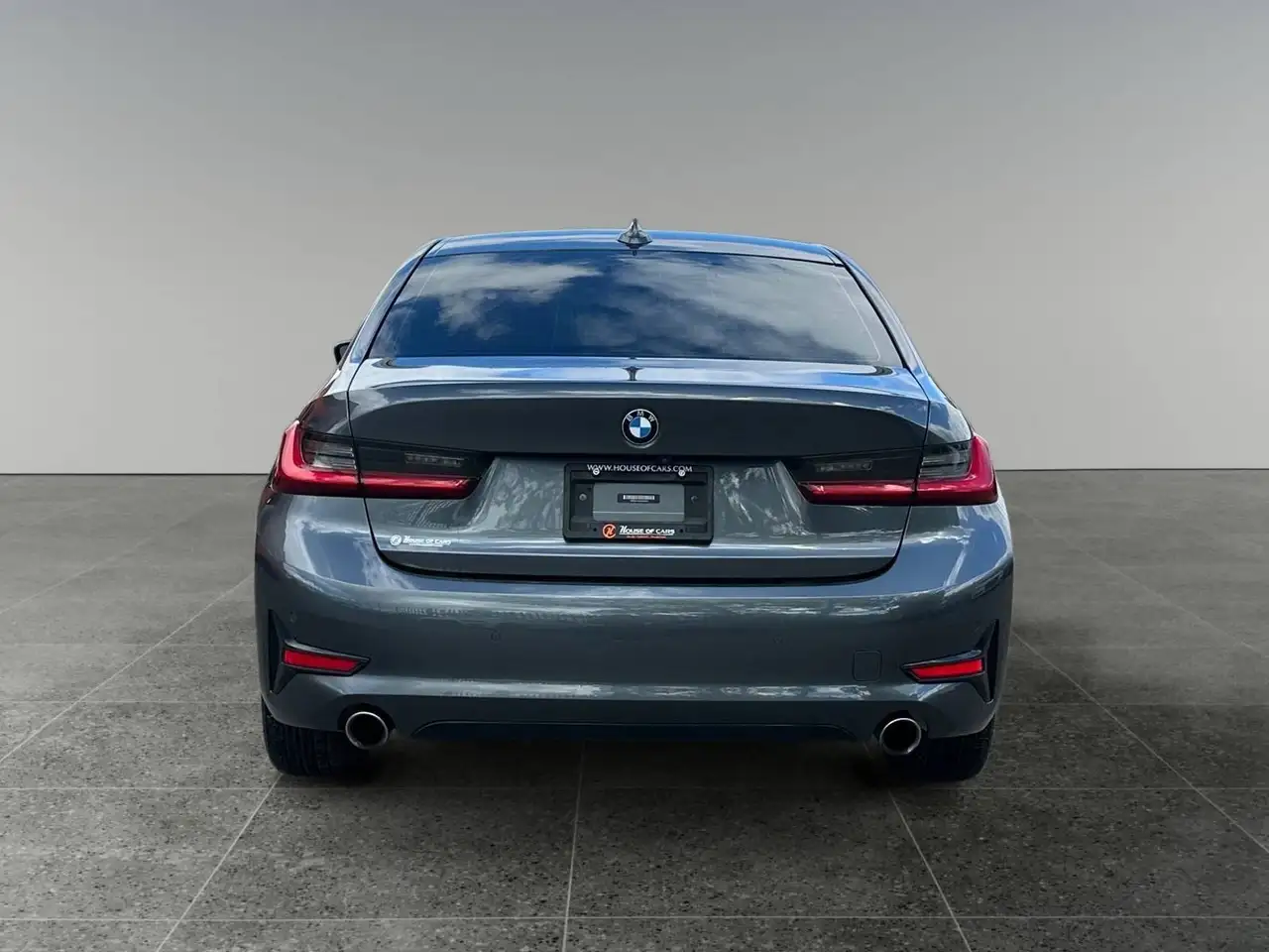 BMW 3 Series photo BMW 3 Series