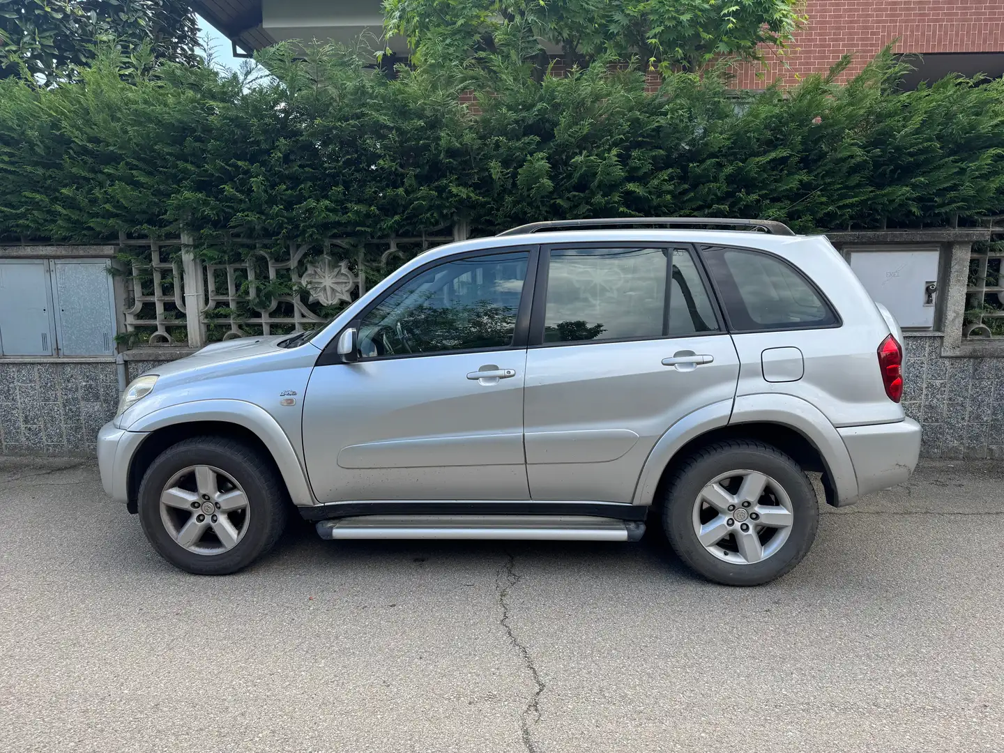 Toyota RAV 4 Rav4 II 2001 RAV4 5p 2.0 d-4d 16v Sol FL Argento - 1