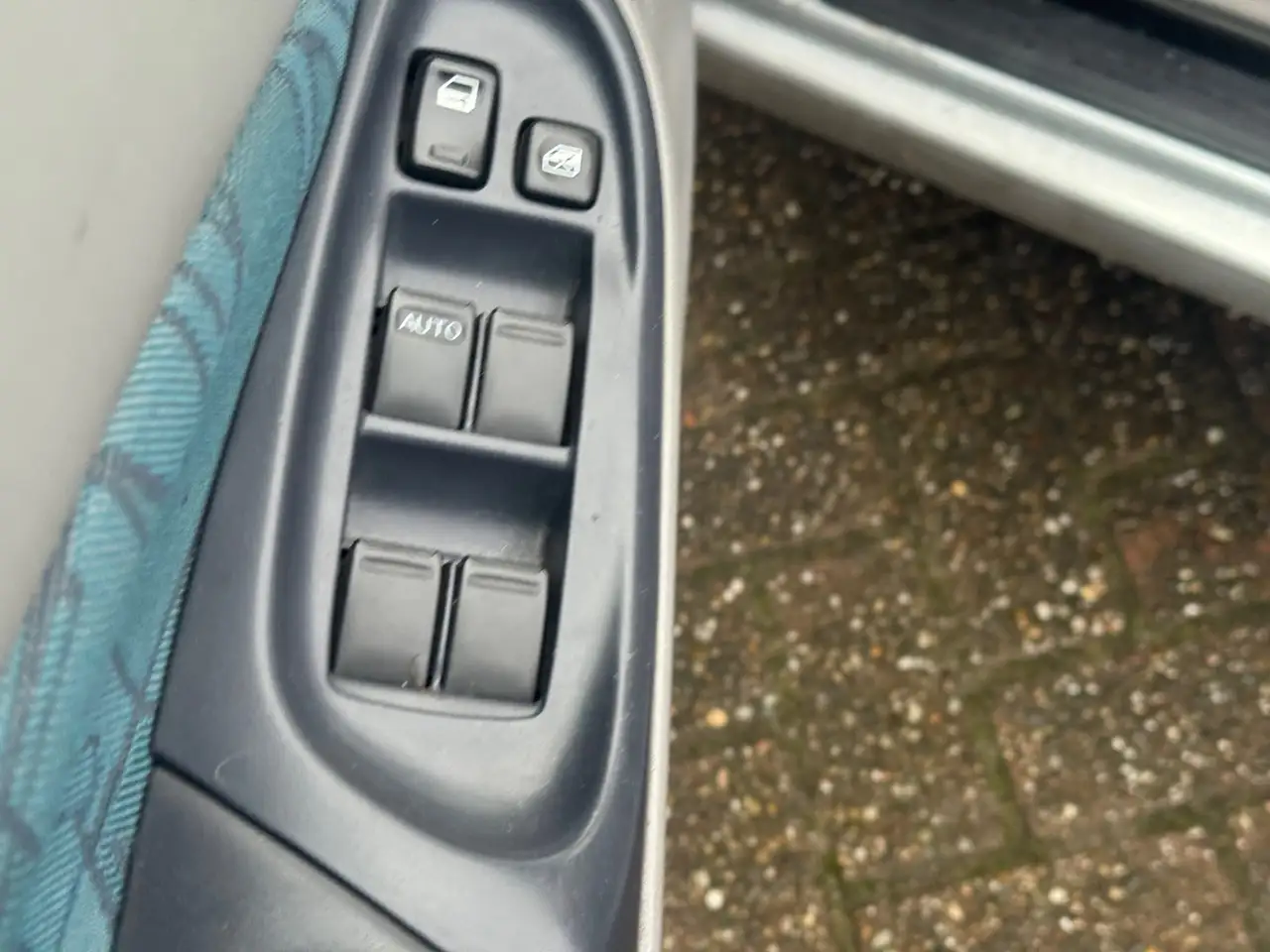 Nissan Almera 1.8 Ambience, foto 9