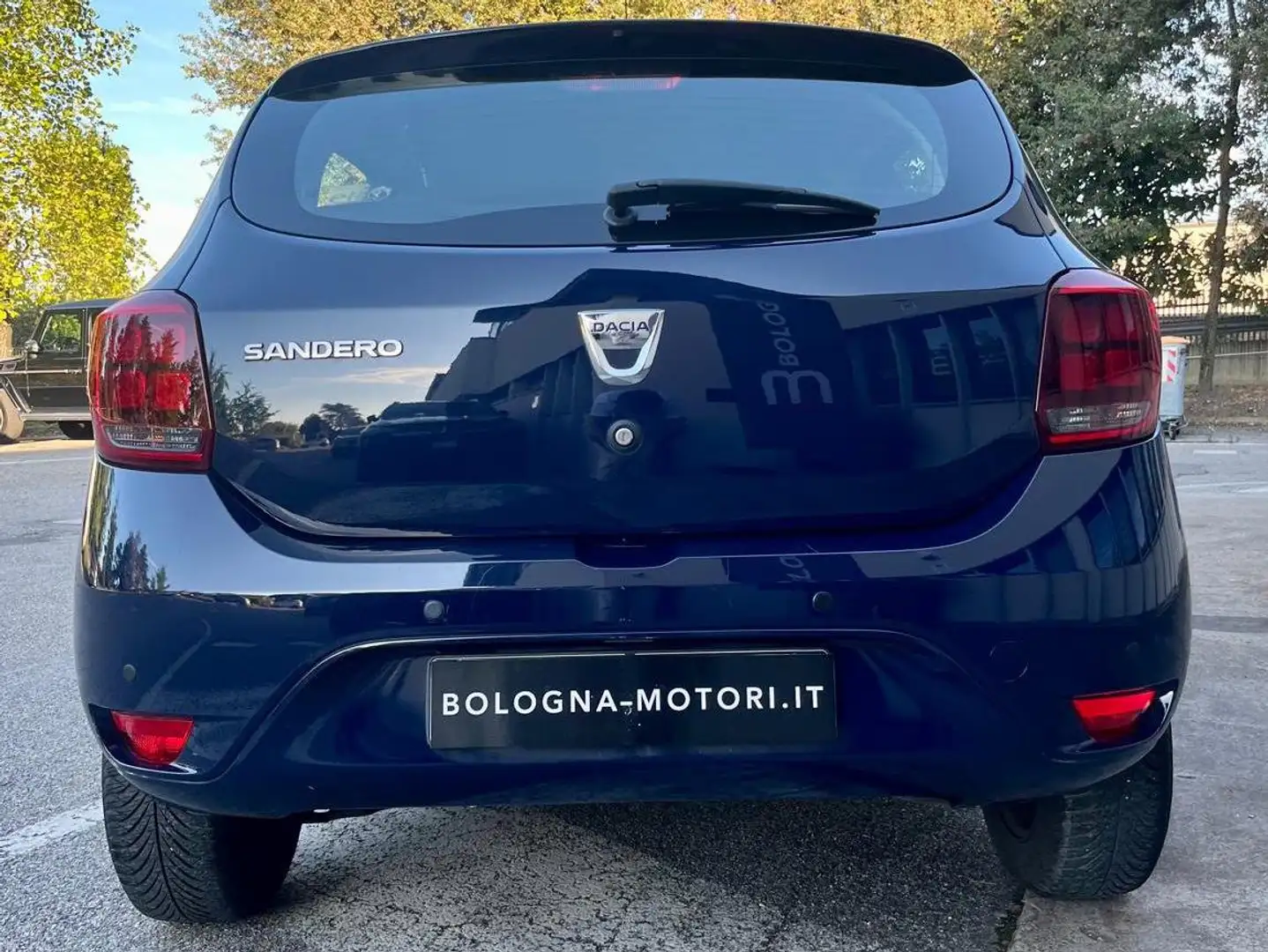 Dacia Sandero Blau - 2