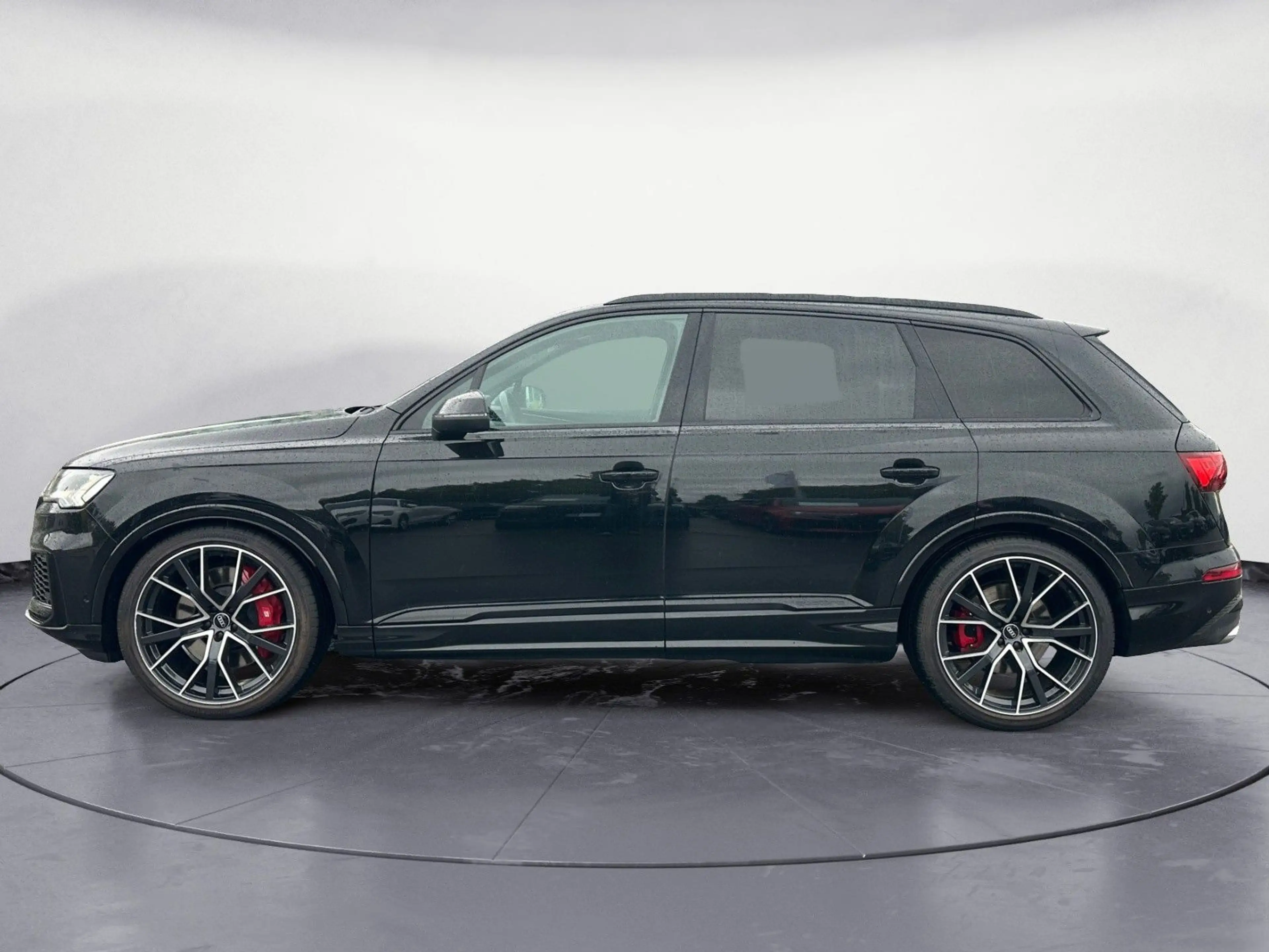 Audi SQ7 competitionPlus 7Sitzer AHK B&O Pano — photo 3