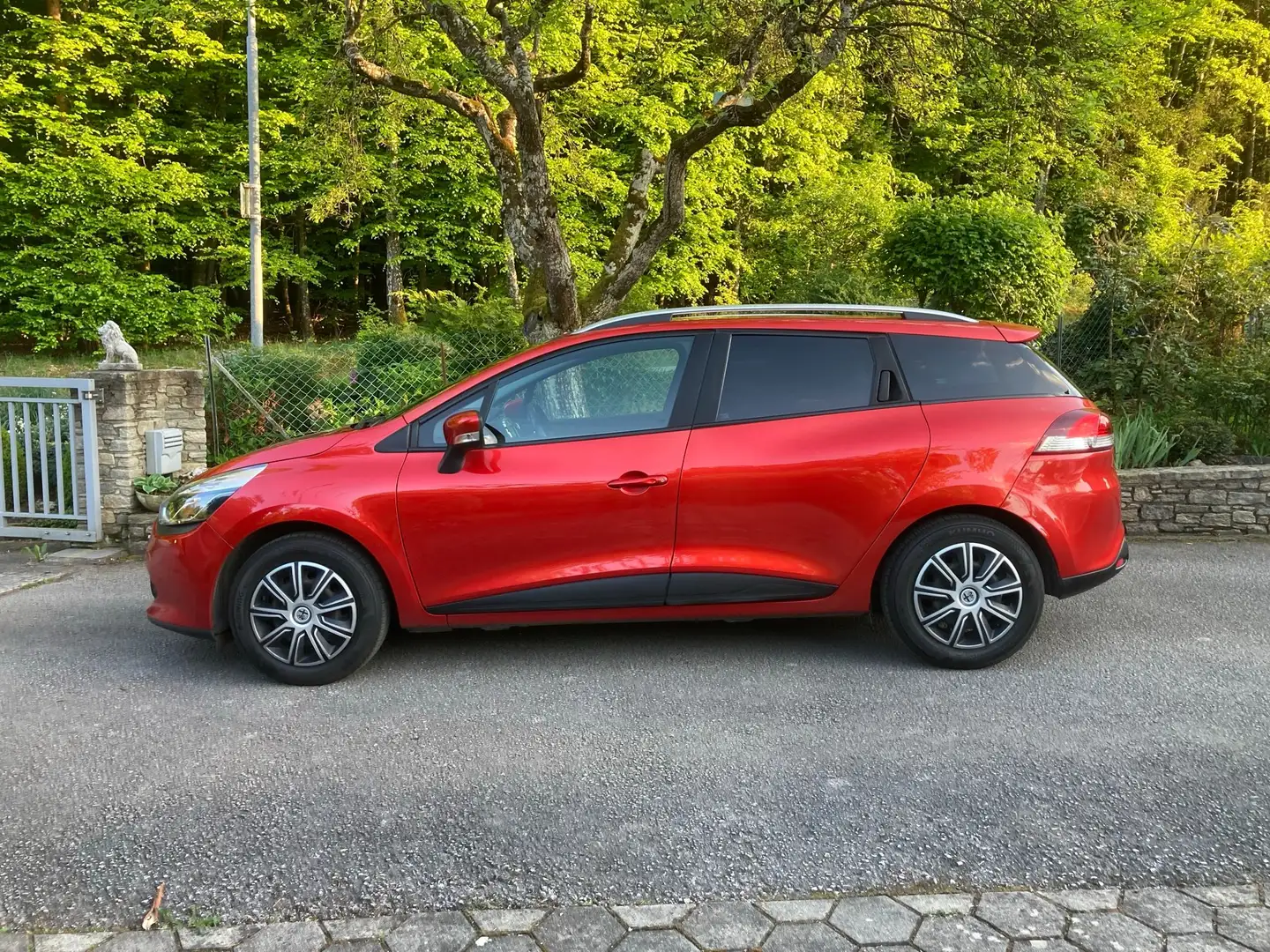 Renault Clio Clio Grandtour ENERGY TCe 90 Expression Expression Rot - 1