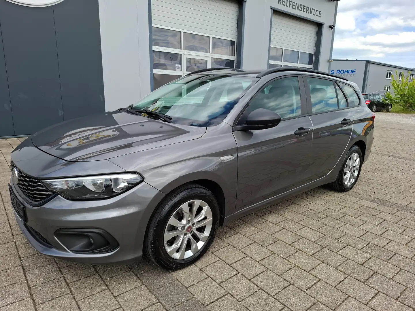 Fiat Tipo Pop Grau - 2