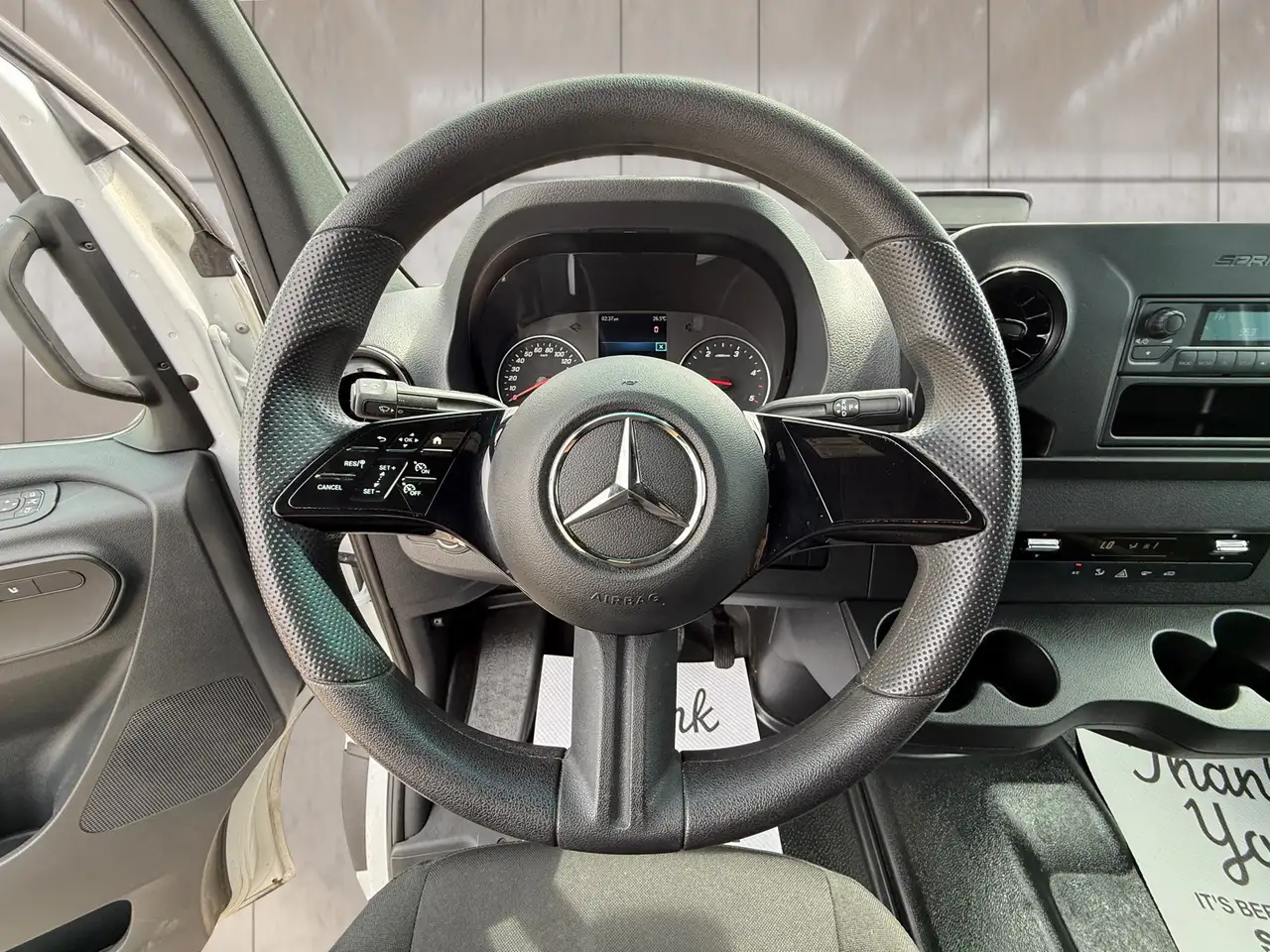 Mercedes-Benz Sprinter снимка Mercedes-Benz Sprinter