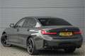 BMW 318 3-serie 318i M-Sport Shadow Individual Schuifdak H Grijs - thumbnail 10