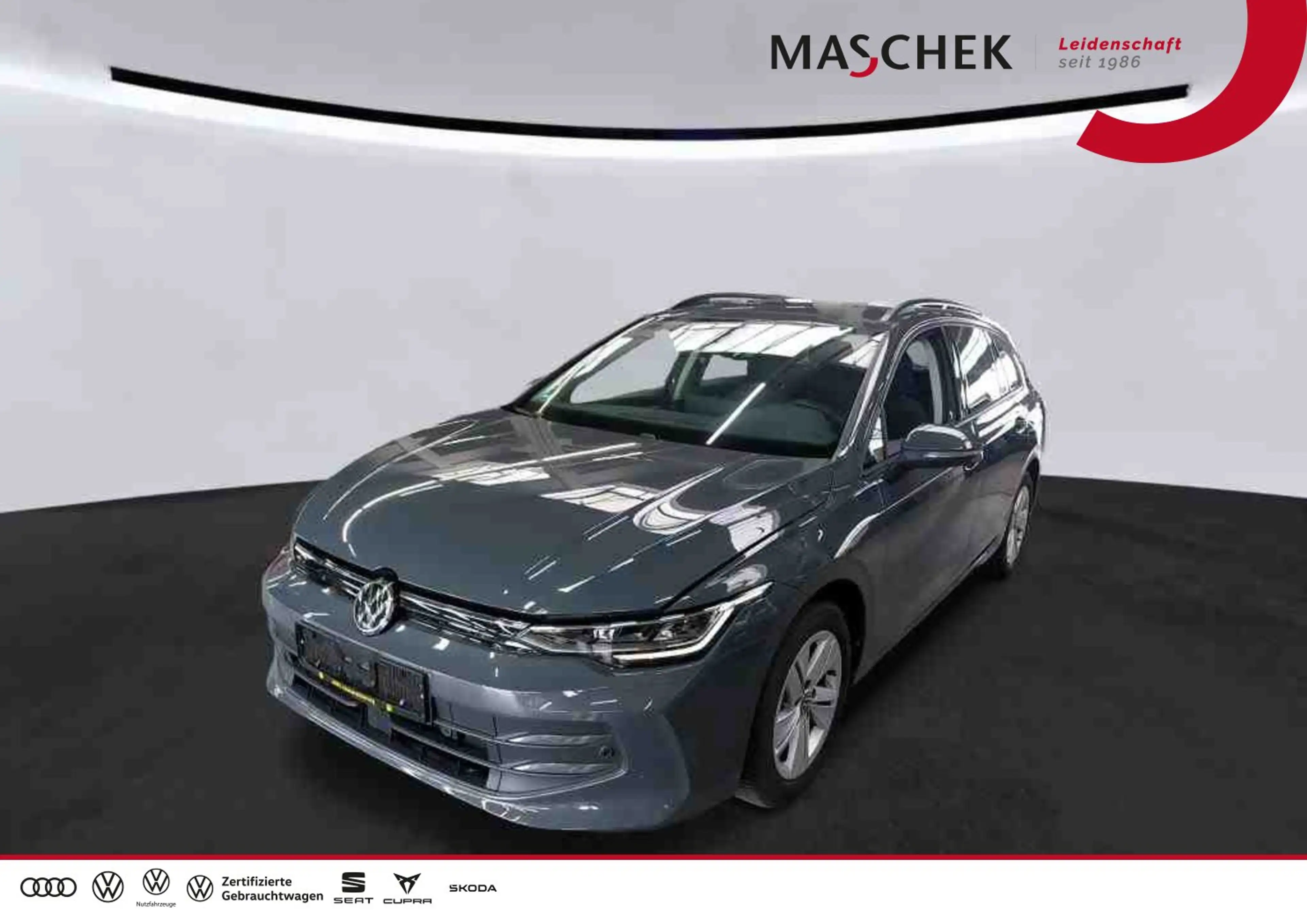 Volkswagen Golf Variant Life 1.5 eTSI DSG AHK Navi Sitzh Lenkh ACC