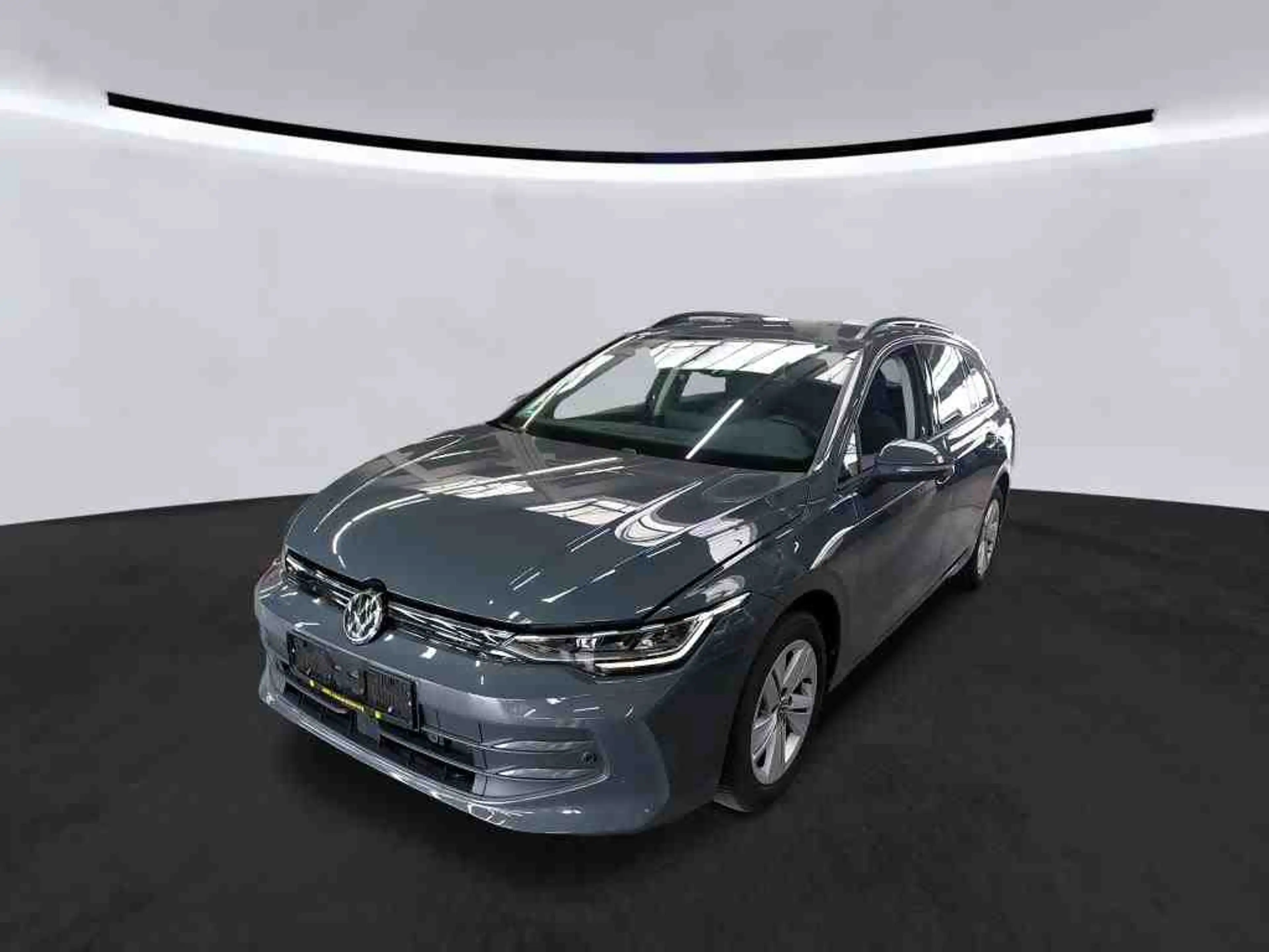 Volkswagen Golf Variant Life 1.5 eTSI DSG AHK Navi Sitzh Lenkh ACC — photo 2