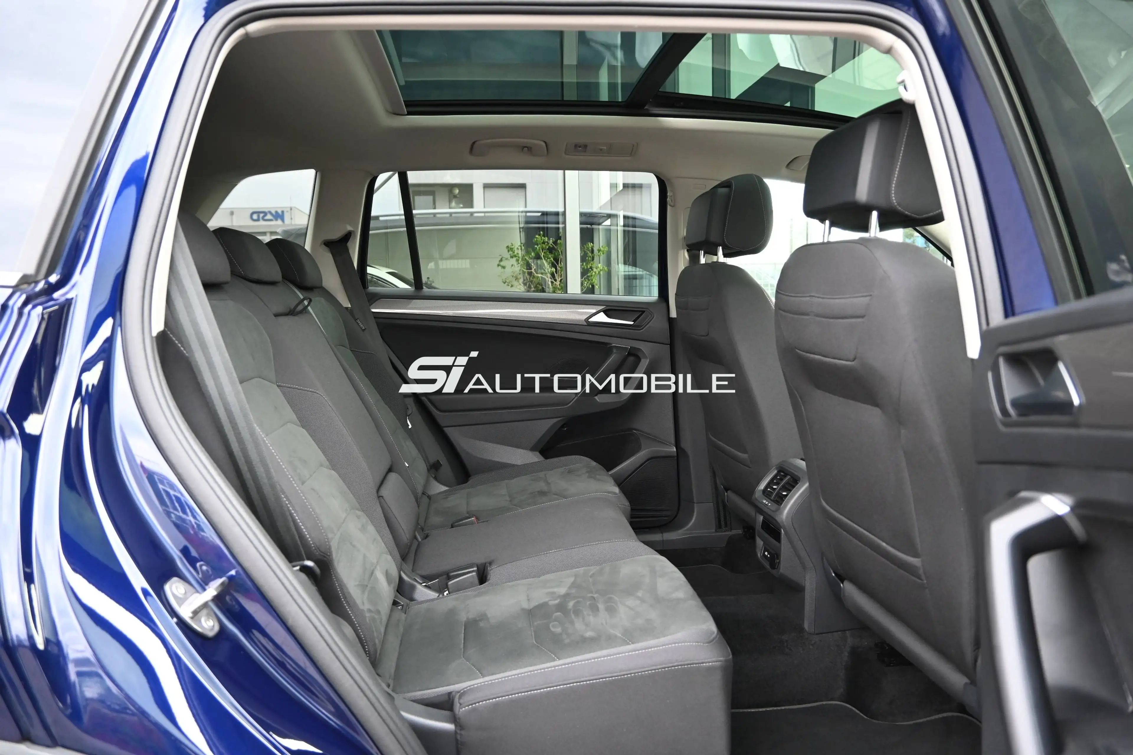 Volkswagen Tiguan Allspace Tiguan Allspace 2.0 TDI DSG Life °ACC°AHK°DCC°HUD°MASSAGE°PANO°STANDHEIZUNG°360° — photo 14