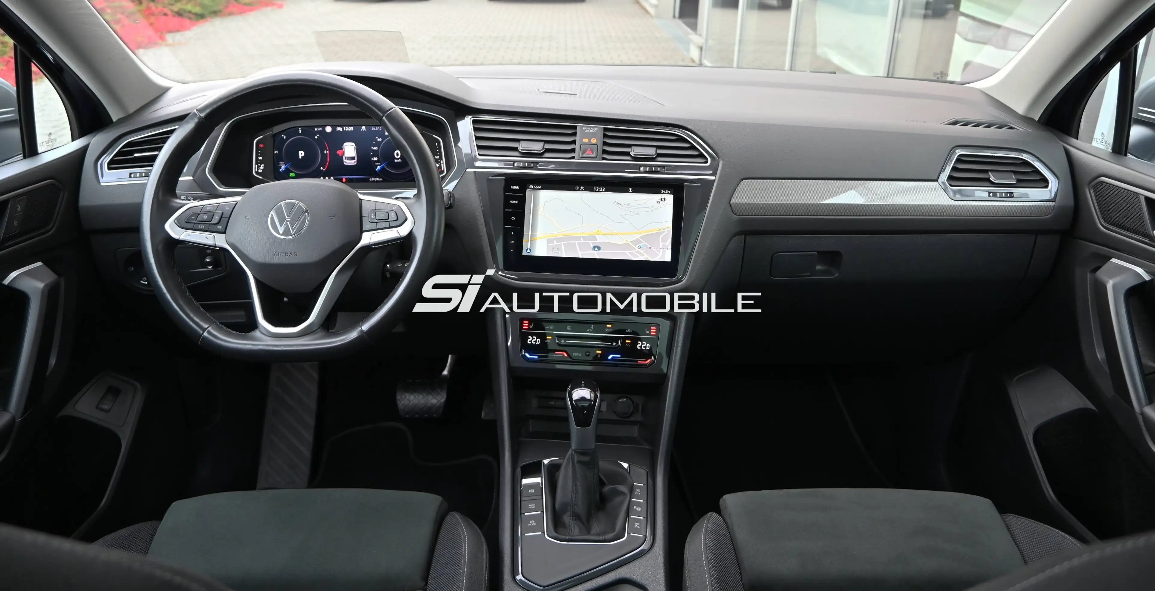 Volkswagen Tiguan Allspace Tiguan Allspace 2.0 TDI DSG Life °ACC°AHK°DCC°HUD°MASSAGE°PANO°STANDHEIZUNG°360° — photo 11