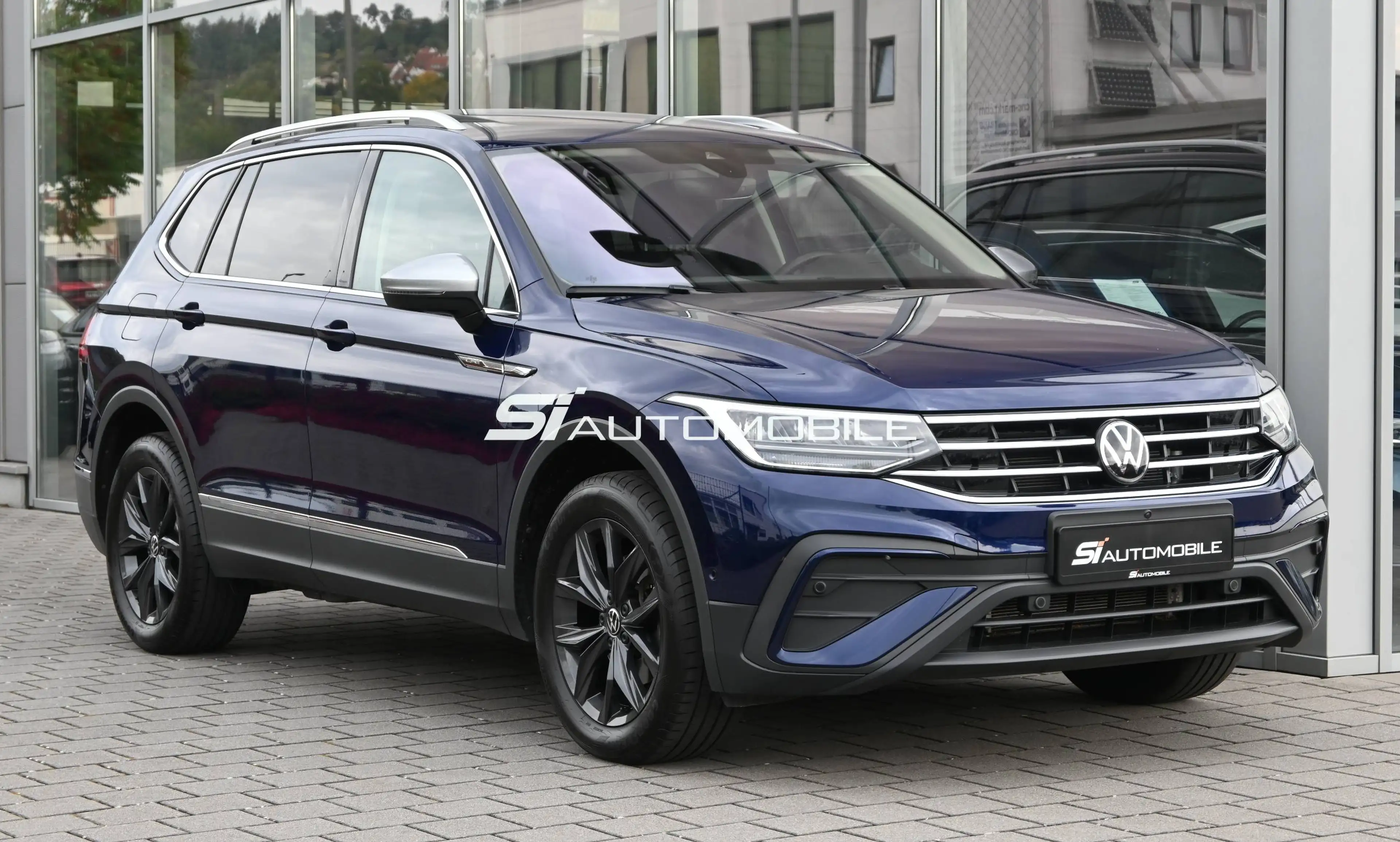 Volkswagen Tiguan Allspace Tiguan Allspace 2.0 TDI DSG Life °ACC°AHK°DCC°HUD°MASSAGE°PANO°STANDHEIZUNG°360° — photo 7