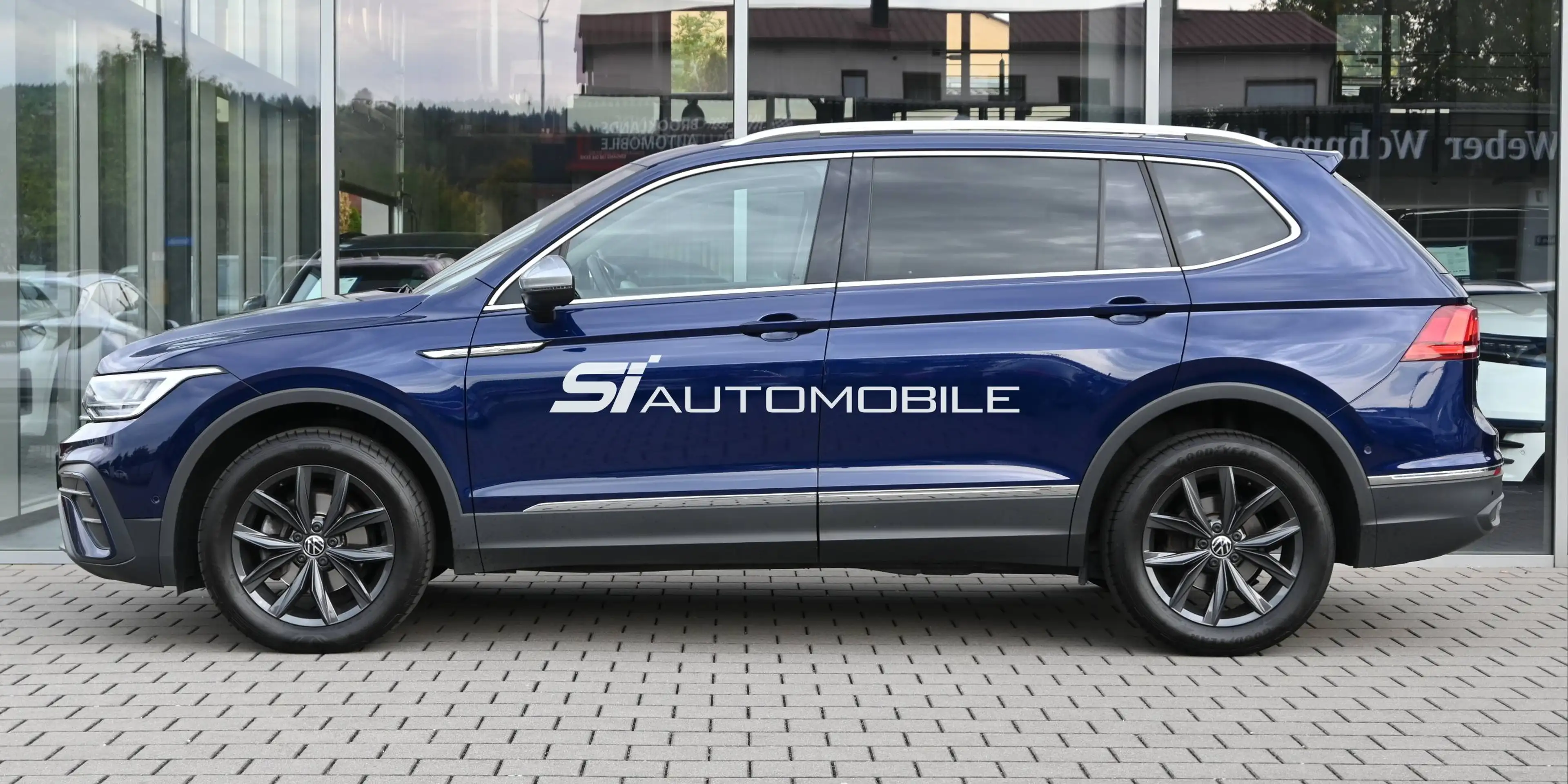 Volkswagen Tiguan Allspace Tiguan Allspace 2.0 TDI DSG Life °ACC°AHK°DCC°HUD°MASSAGE°PANO°STANDHEIZUNG°360° — photo 2