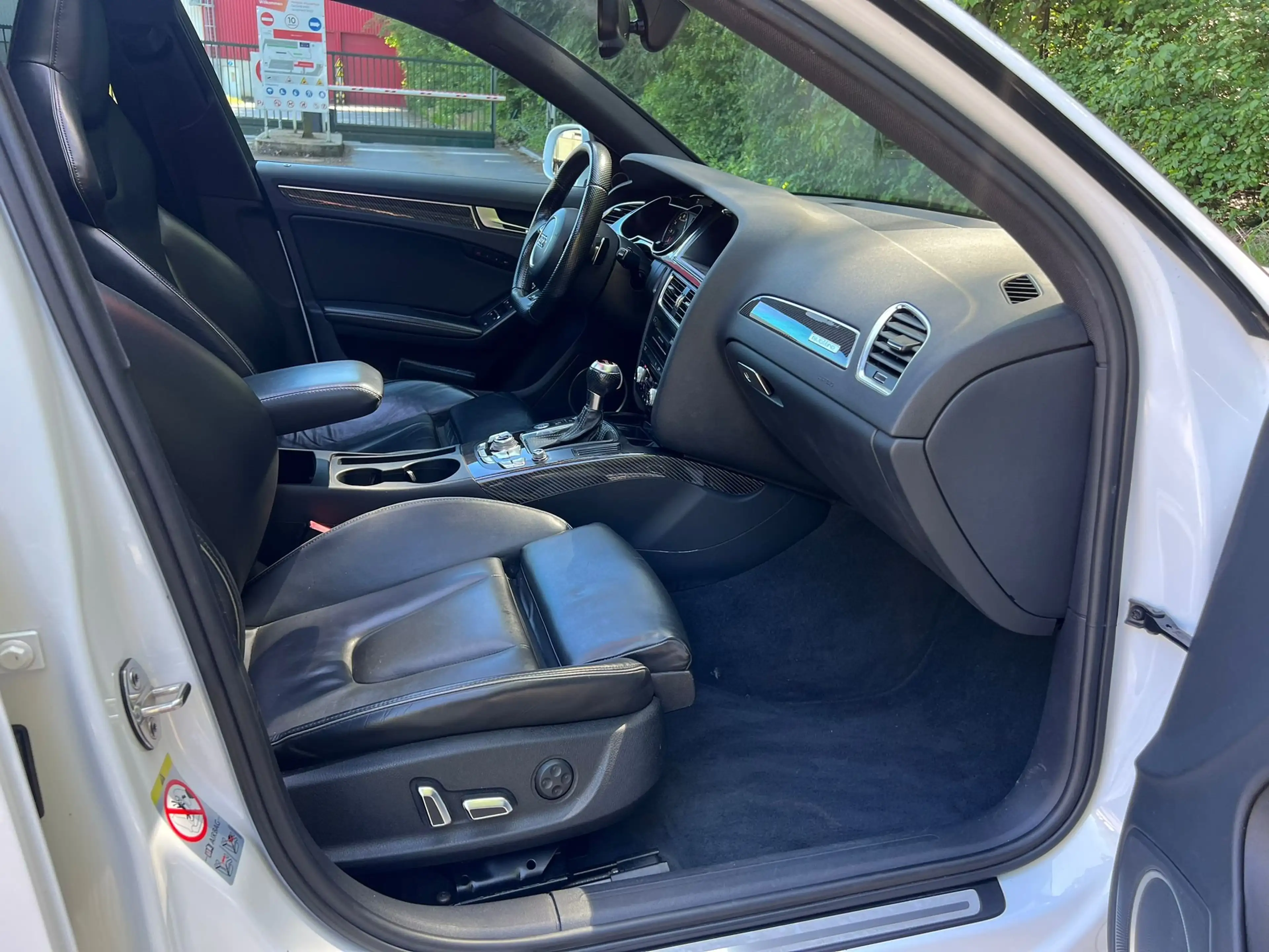 Audi RS4 RS4 Avant 4.2 FSI V8 Quattro S tronic Pano — photo 10