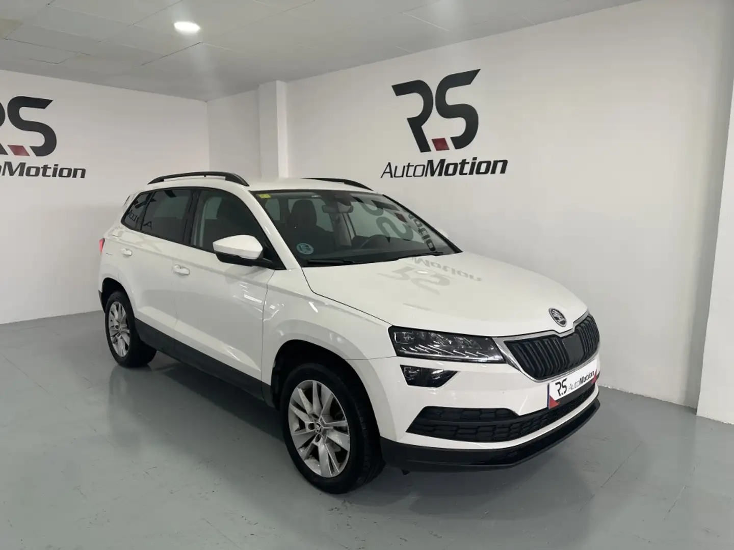 Skoda Karoq 1.6TDI AdBlue Ambition DSG Blanco - 1