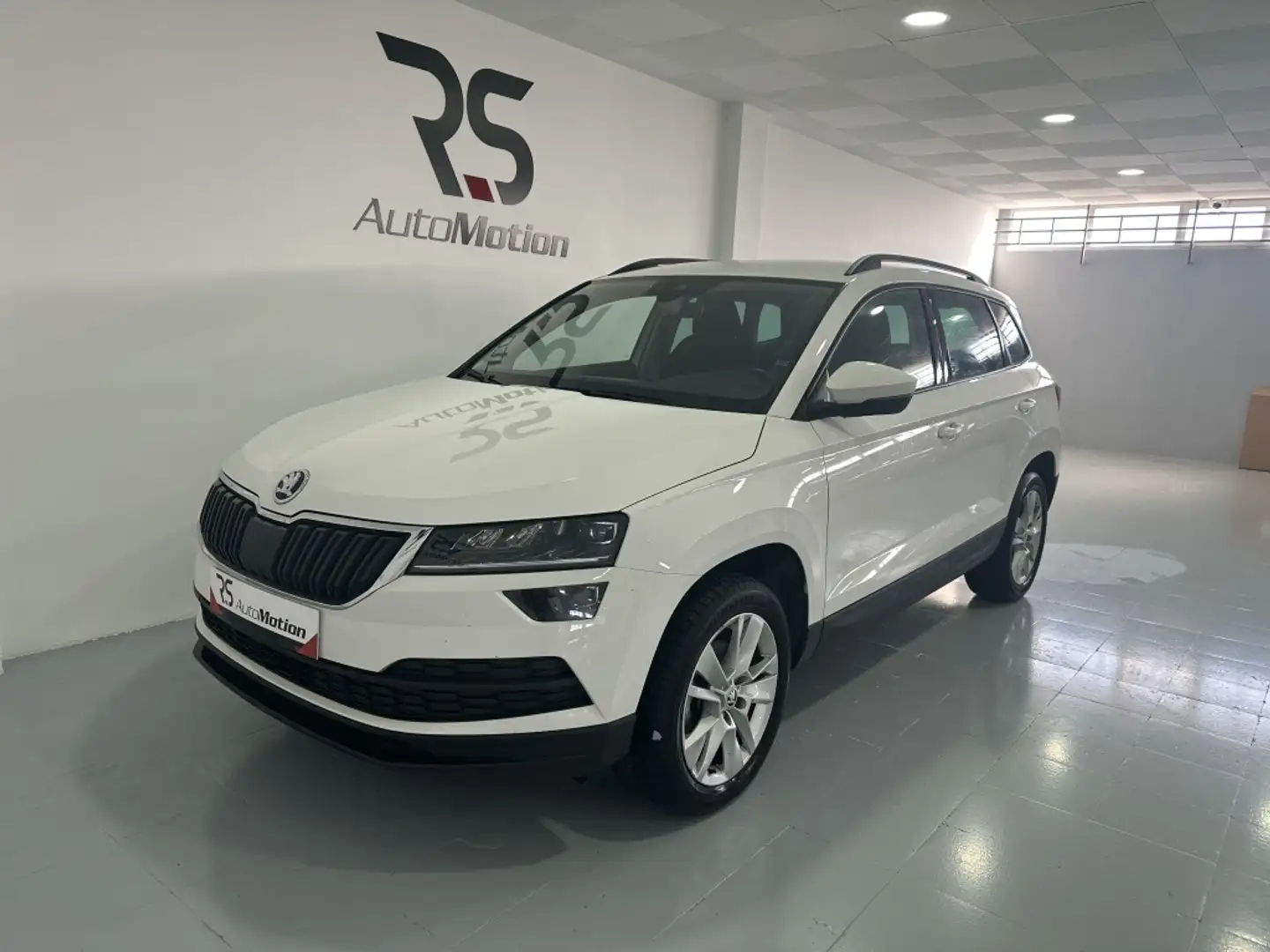 Skoda Karoq 1.6TDI AdBlue Ambition DSG Blanco - 2