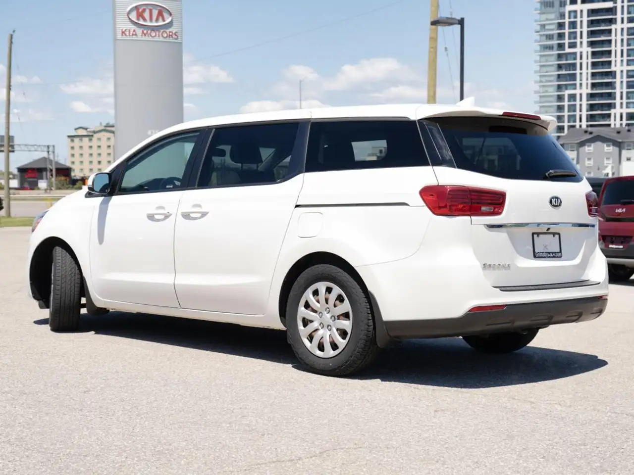 Kia Sedona снимка Kia Sedona