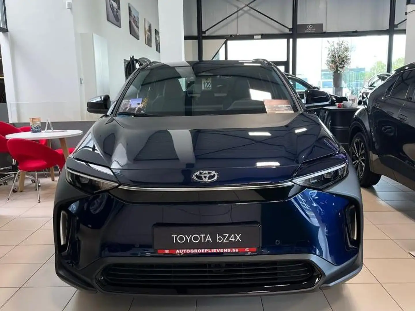 Toyota bZ4X Dynamic Bleu - 2